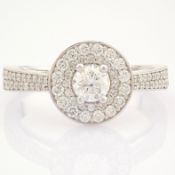 HRD Antwerp Certificated 18k White Gold Diamond Ring (Total 0.75 Ct. Stone)