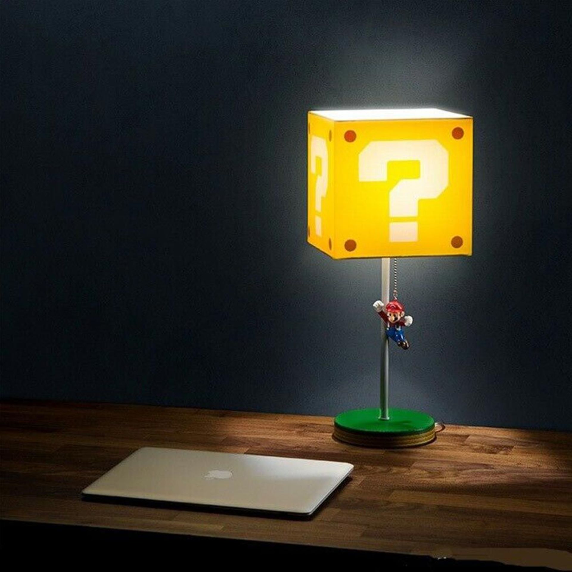 (R15H) 3x Super Mario ?Block Lamp. - Image 2 of 3