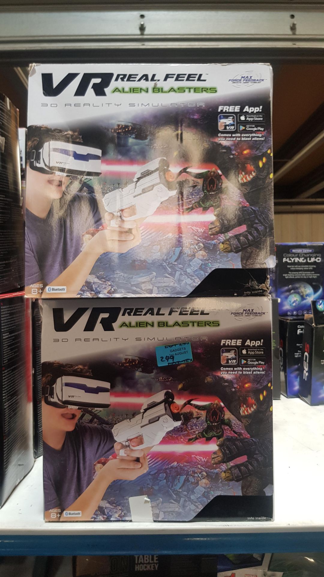(R1J) 4x VR Real Feel Alien Blasters 3D Reality Simulator - Image 2 of 2