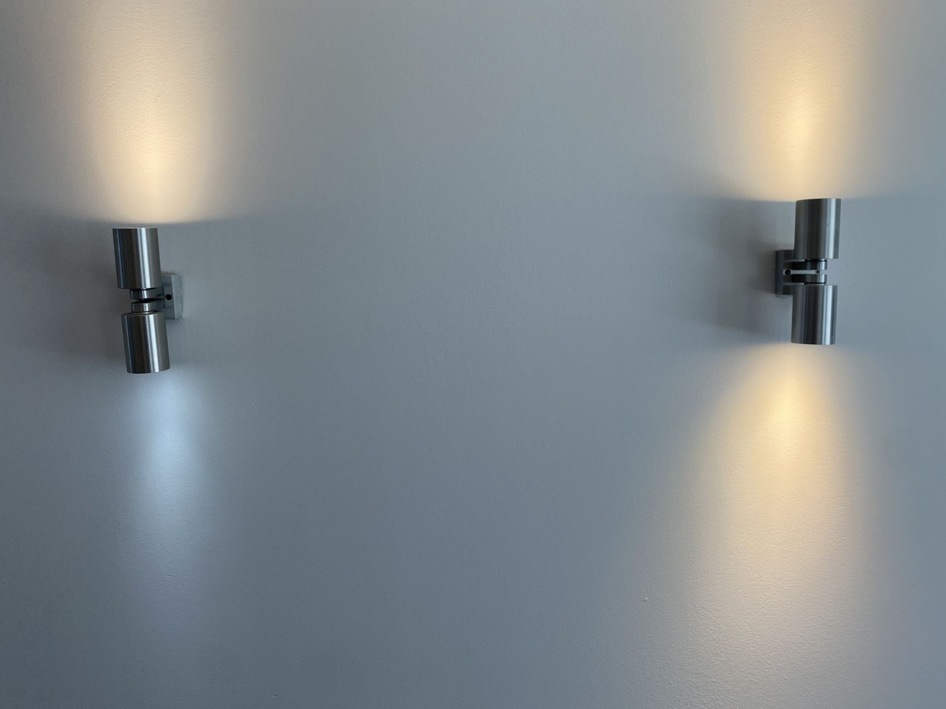 Pair Wall Mounted Led Up/Down Spotlights - Image 2 of 2