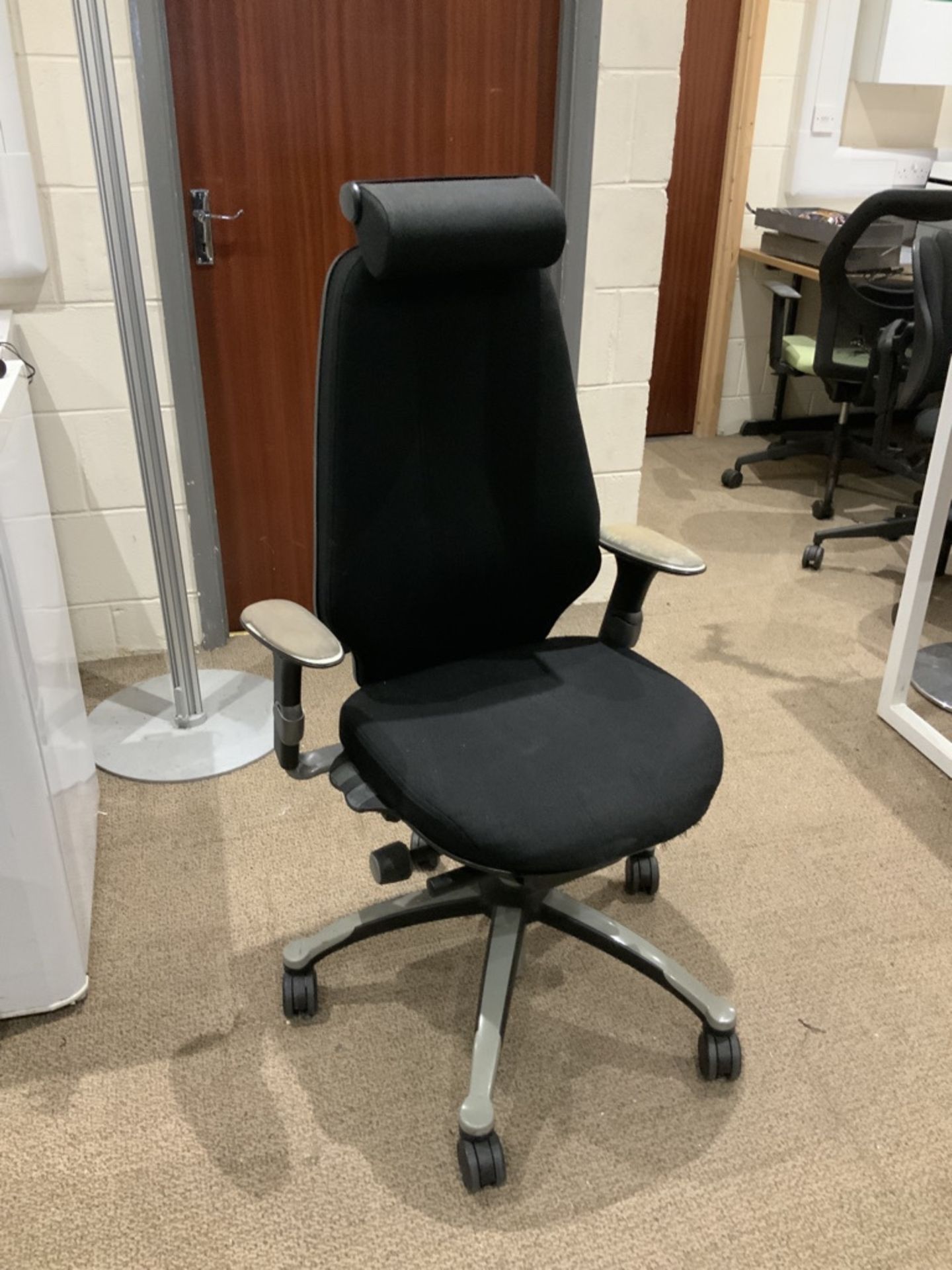 1 Black Rh Directors Office Chair - Image 2 of 2