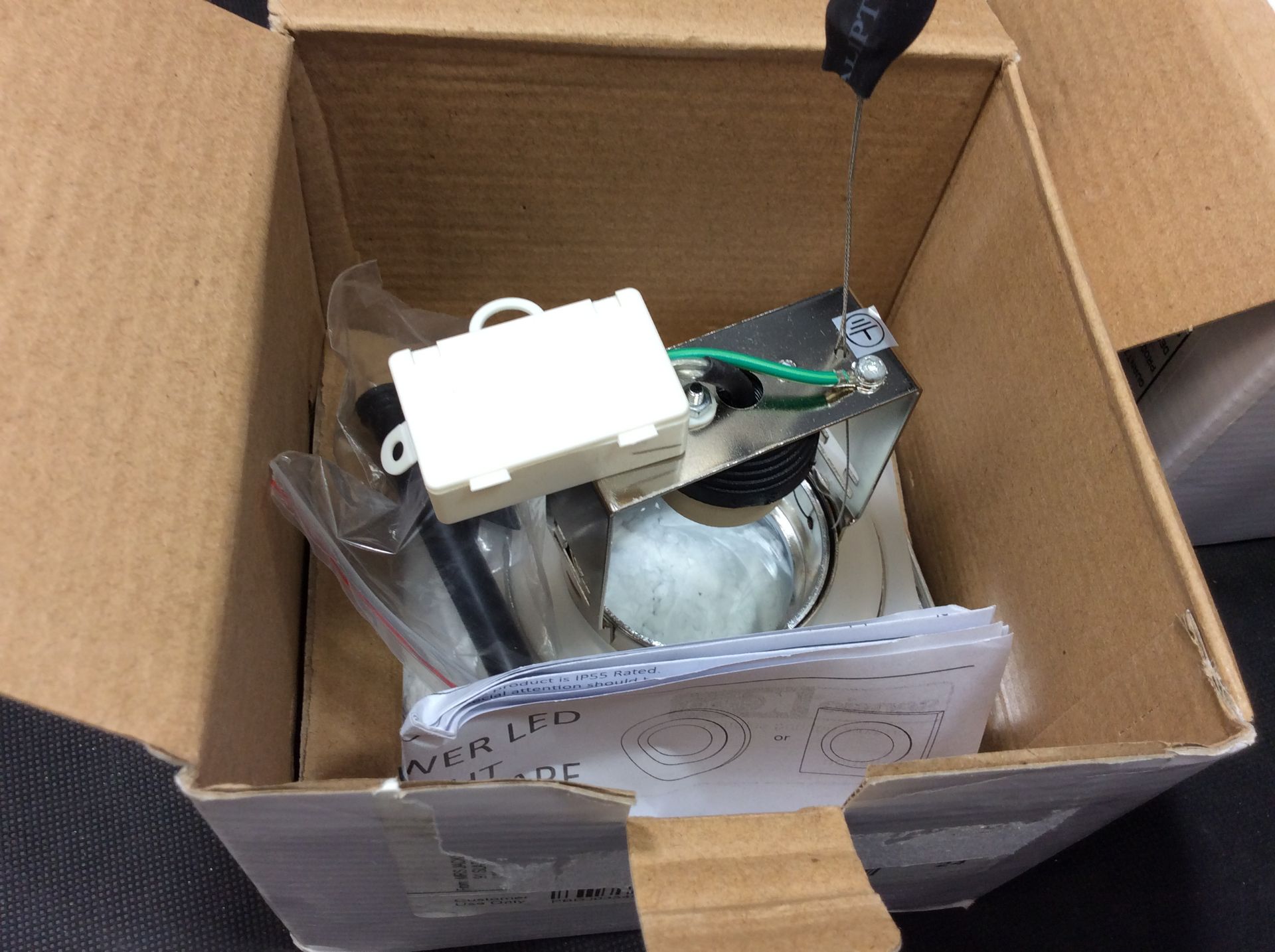 Bag of Electrical Items To Include Sensio Square Glass Shower Light - Image 2 of 2