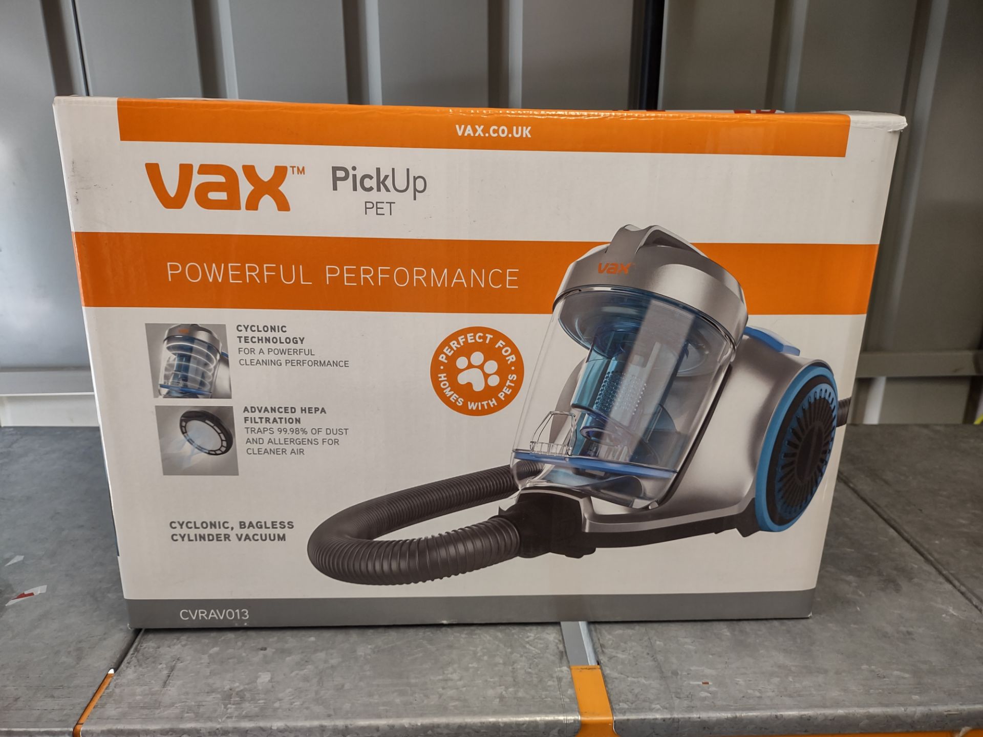 Vax Pick up Pet CVRAV013 Pet Cylinder Vacuum Cleaner 872/3468 RRP £80 Grade U.