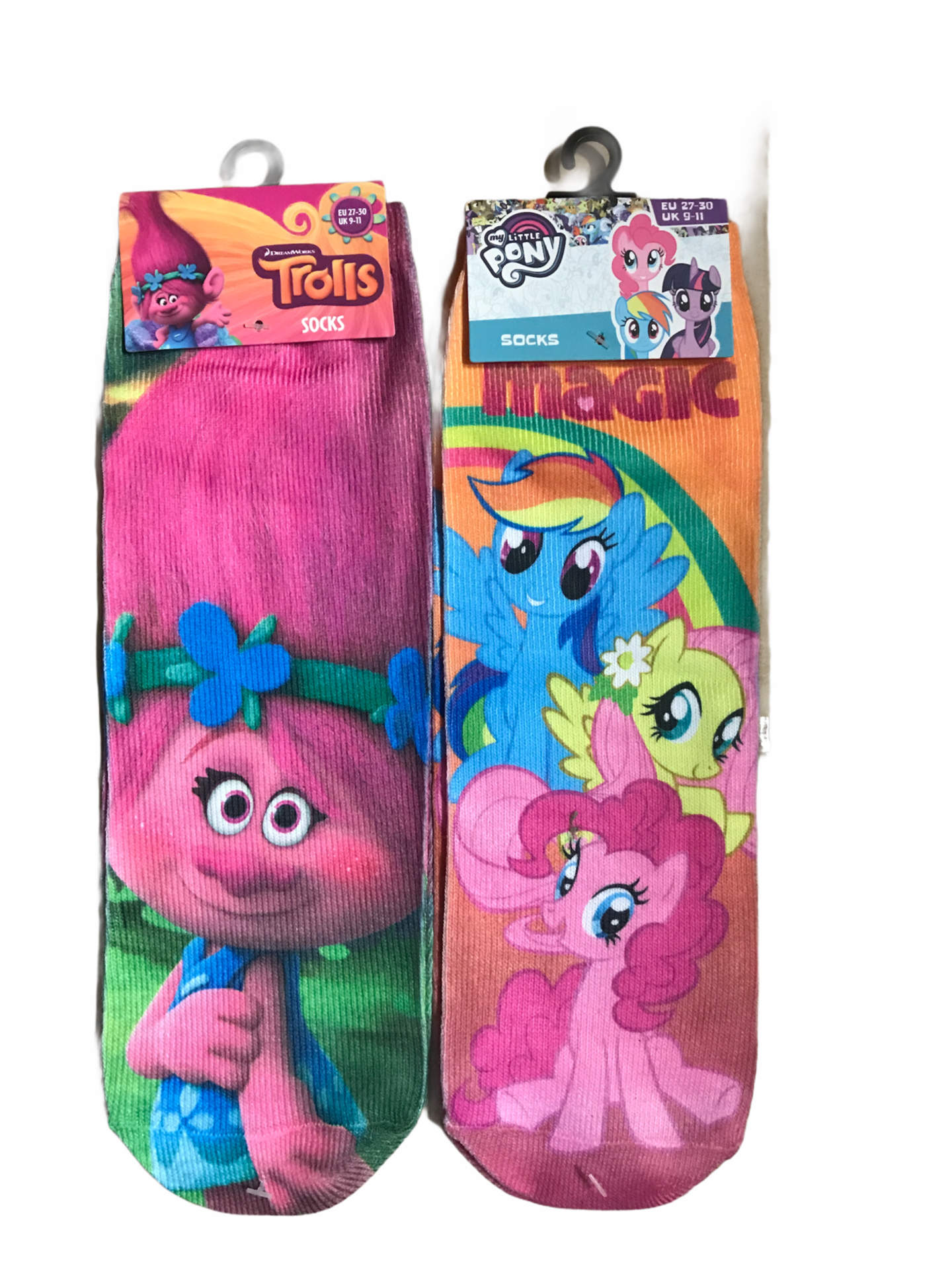 24 Pairs of Kids Socks - Mixed sizes and Character - Image 5 of 5
