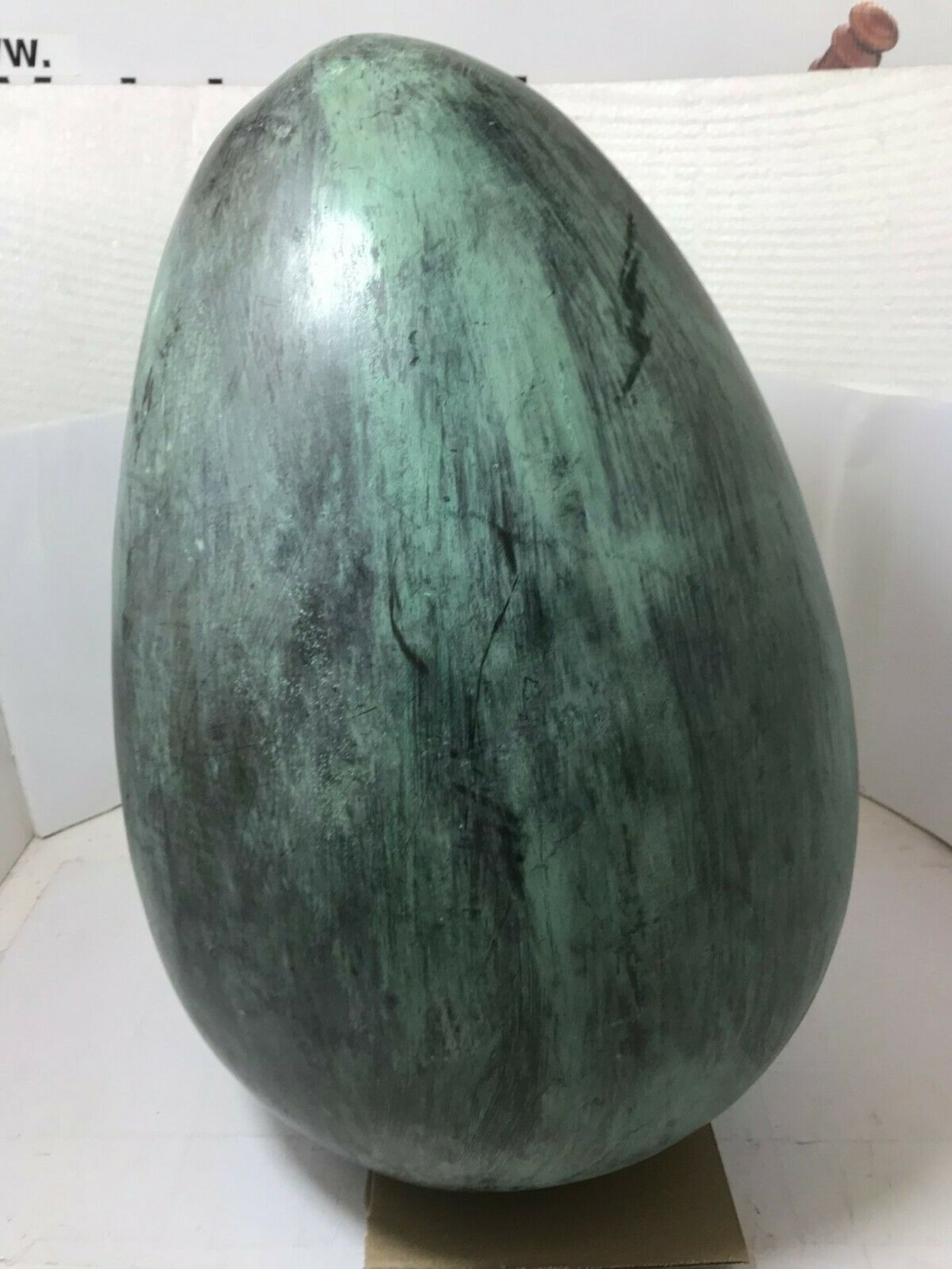 Mr Fredrik Egg, 50 cm, Collection, L, Bronze Green, 34.5 x 34.5 x 50 cm - Image 4 of 6