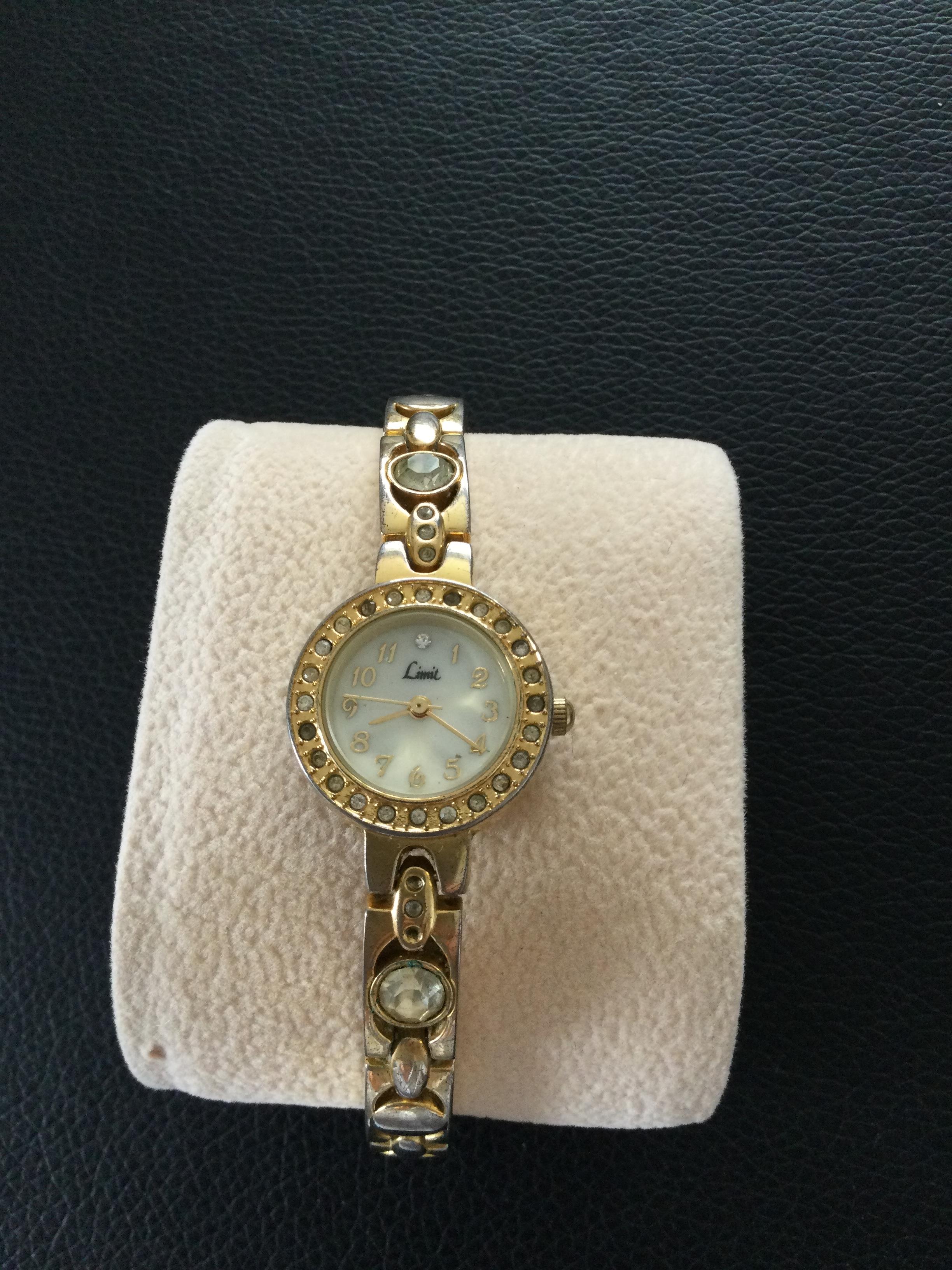 Gold Plated Limit Ladies Diamante Wristwatch (GS 121) - Image 5 of 5