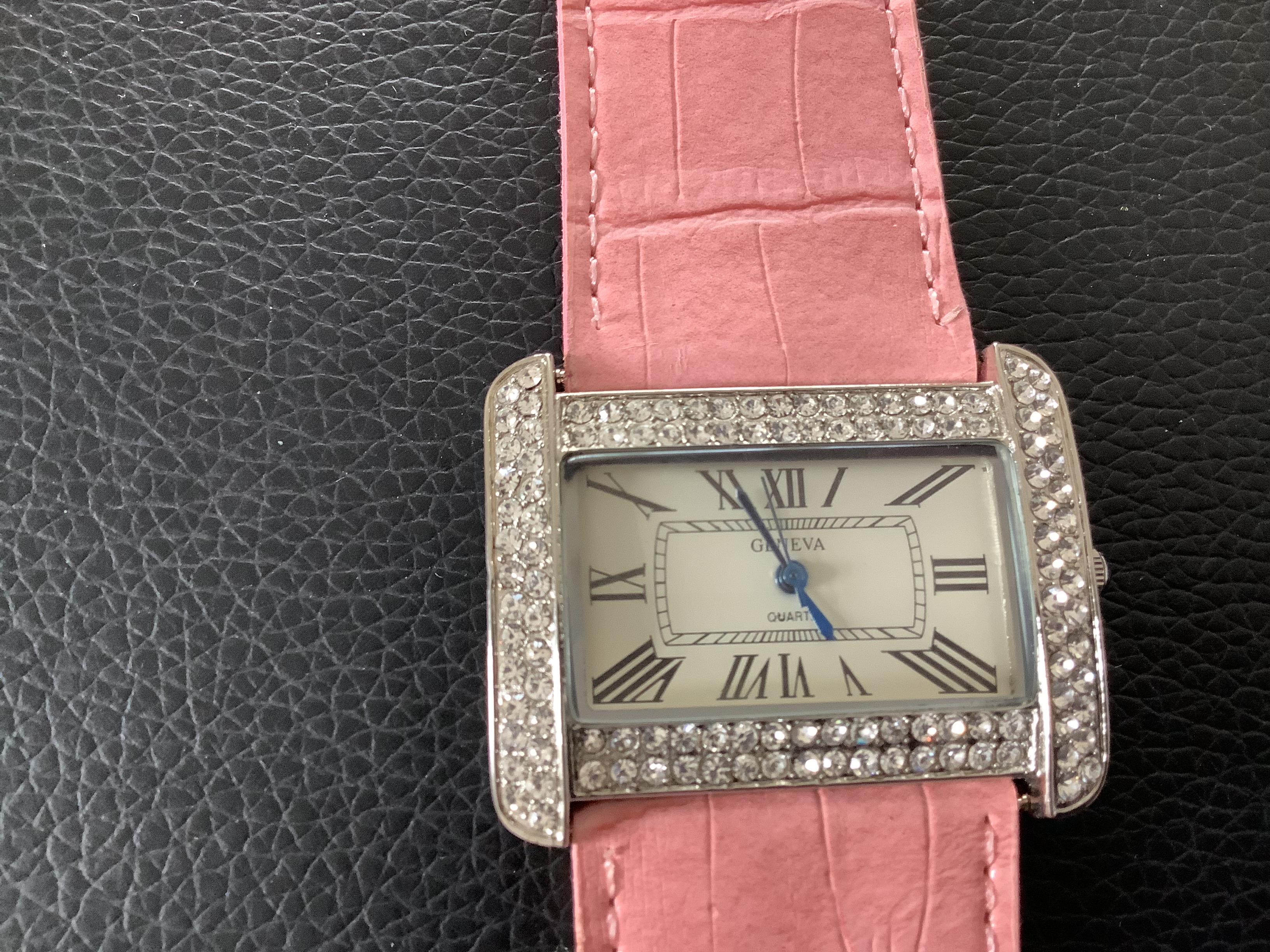 Ladies/Girls Pink GENEVA Wristwatch (GS 162 ) - Image 7 of 7