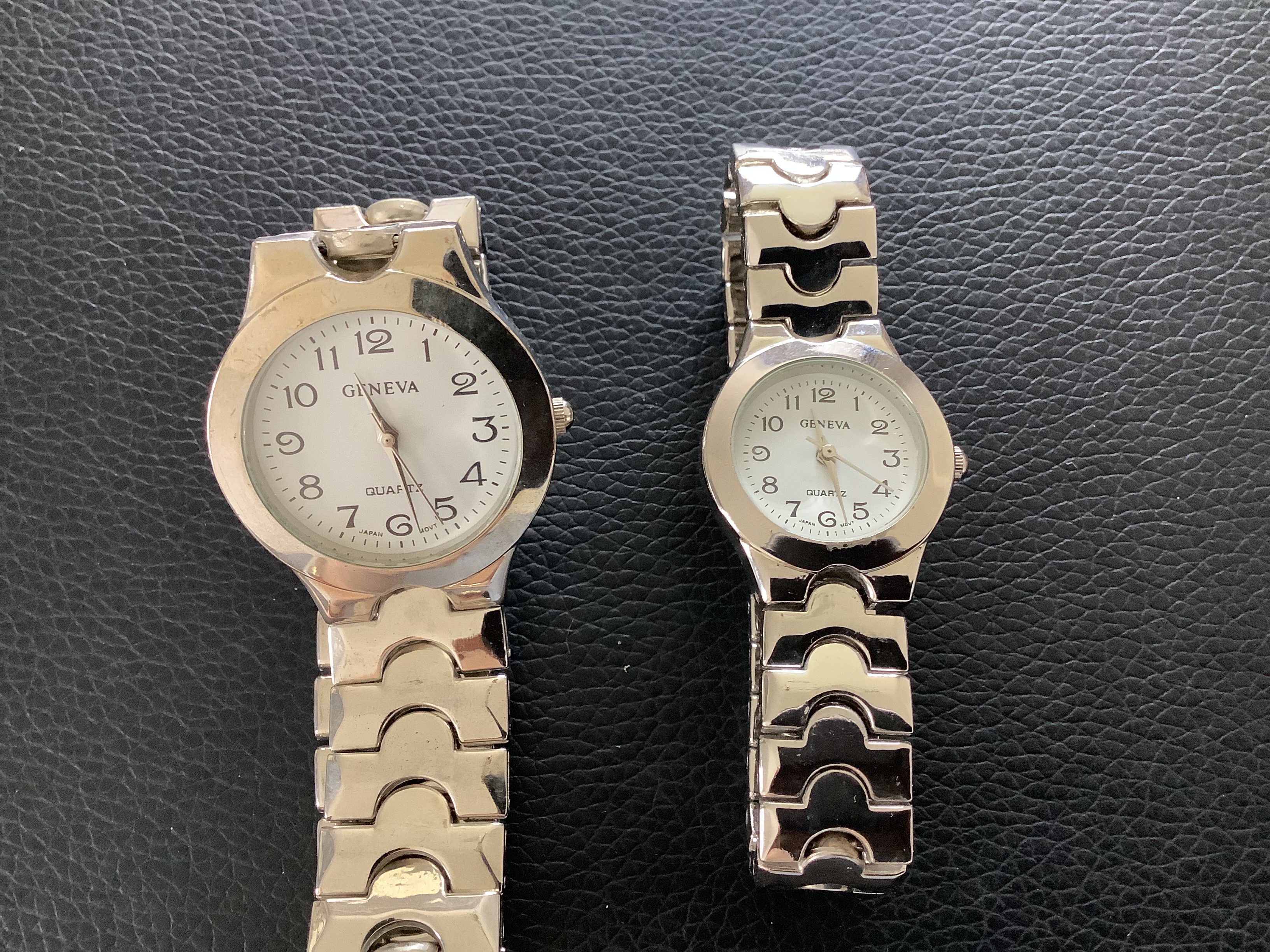A Lovely Pair of 'As New' Geneva His & Hers Matching Wristwatches (GS 159)