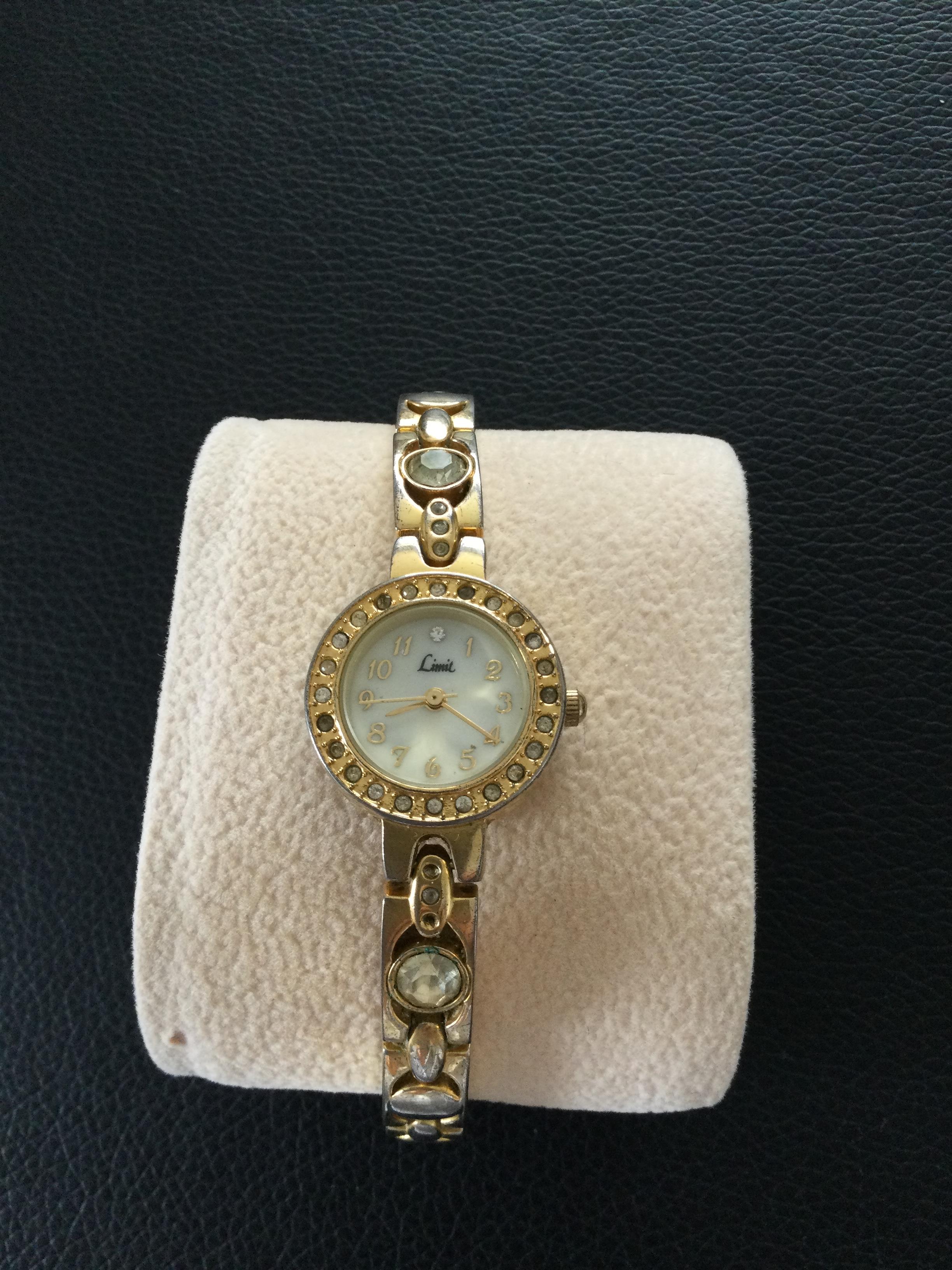 Gold Plated Limit Ladies Diamante Wristwatch (GS 121) - Image 4 of 5
