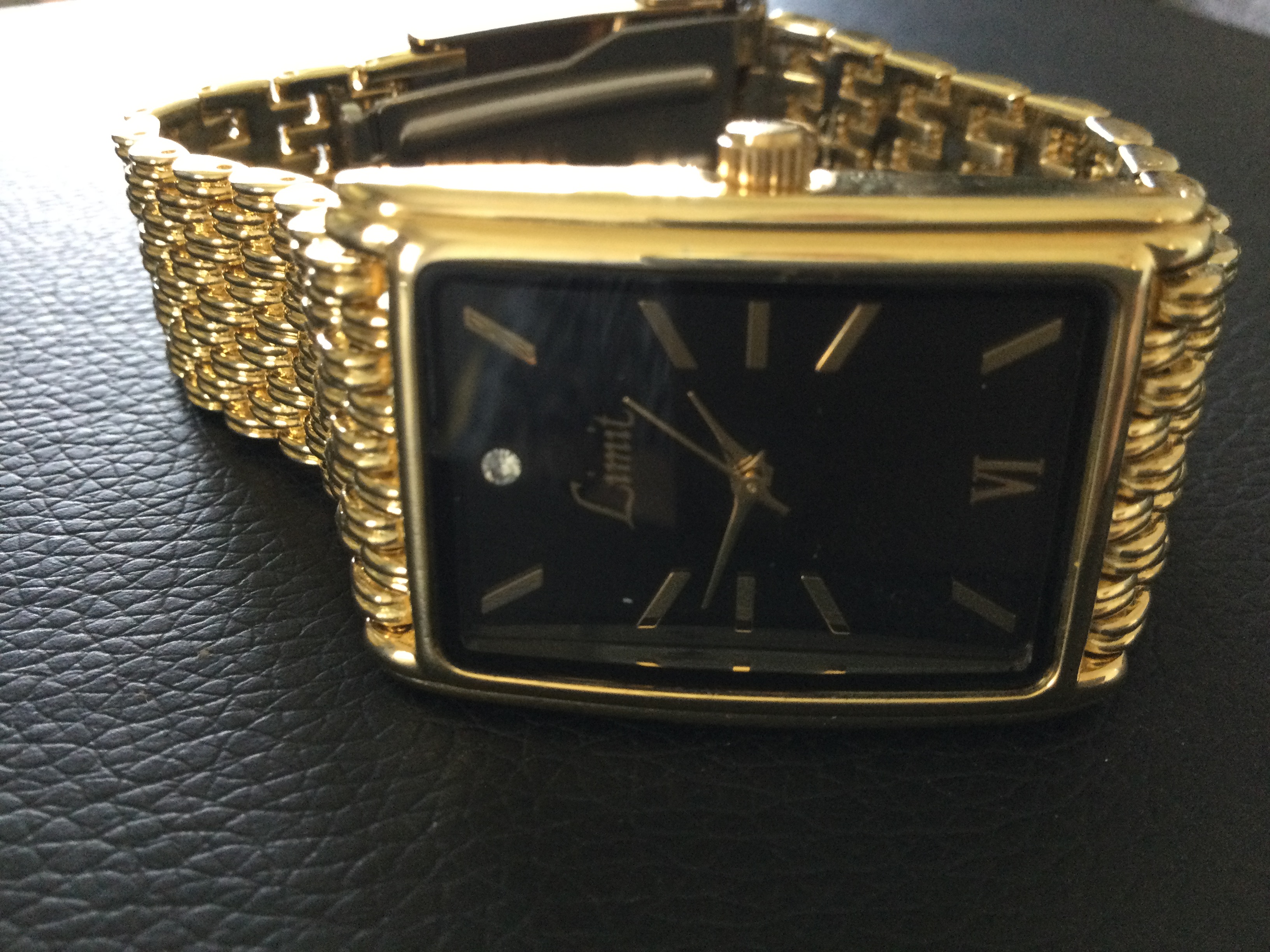 Limit Unisex Quartz Gold Plated Wristwatch (Gs58) - Image 3 of 10