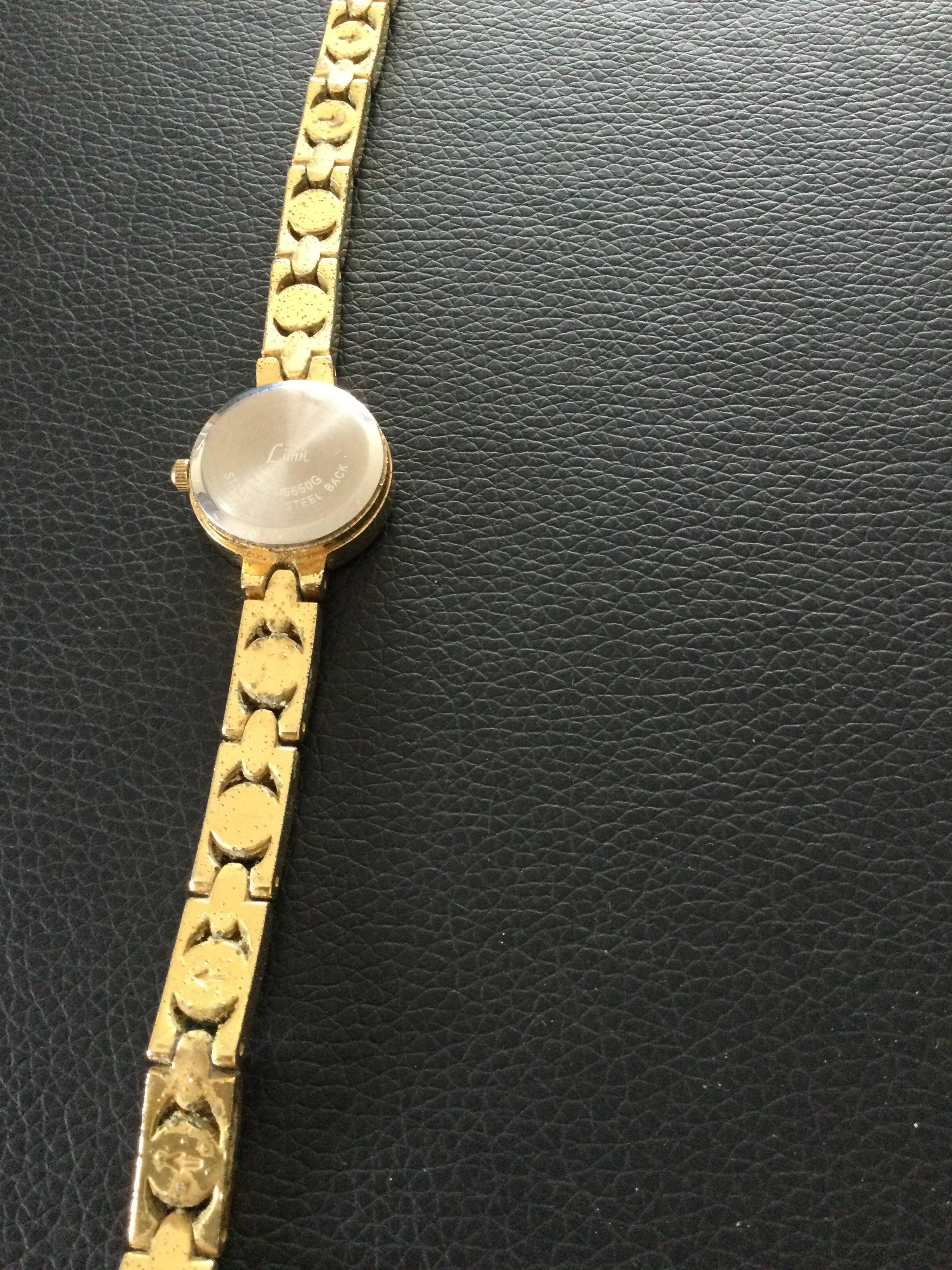 Gold Plated Limit Ladies Diamante Wristwatch (GS 121) - Image 3 of 5