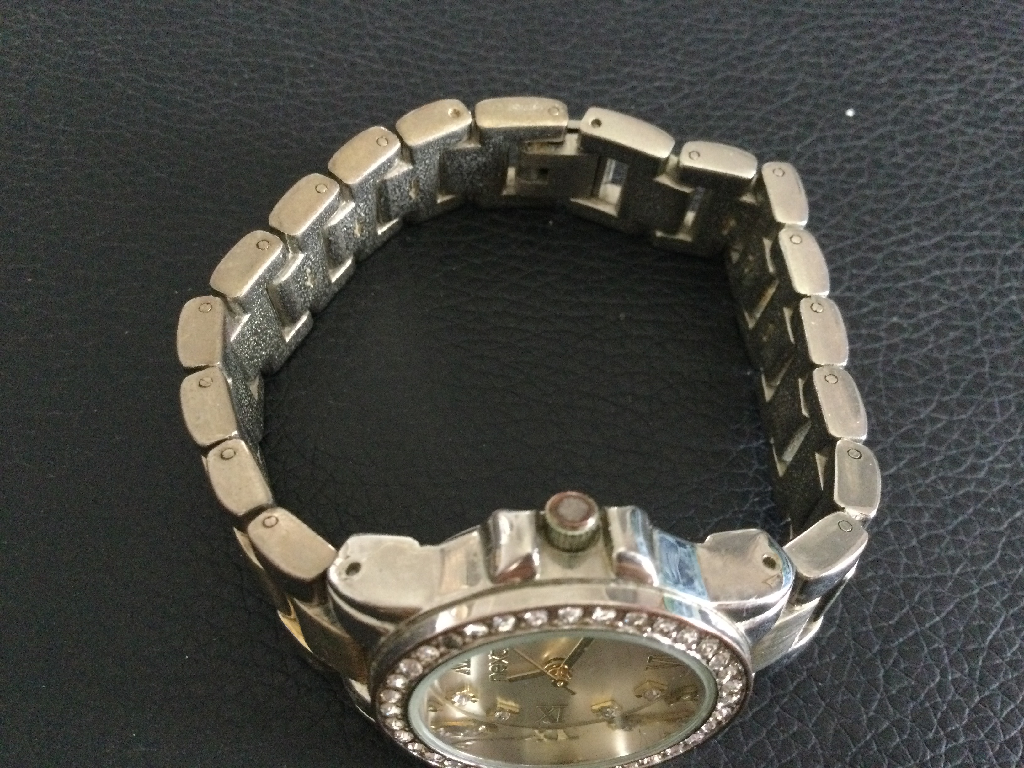 Next Ladies Quartz Diamante Wristwatch (Gs47)