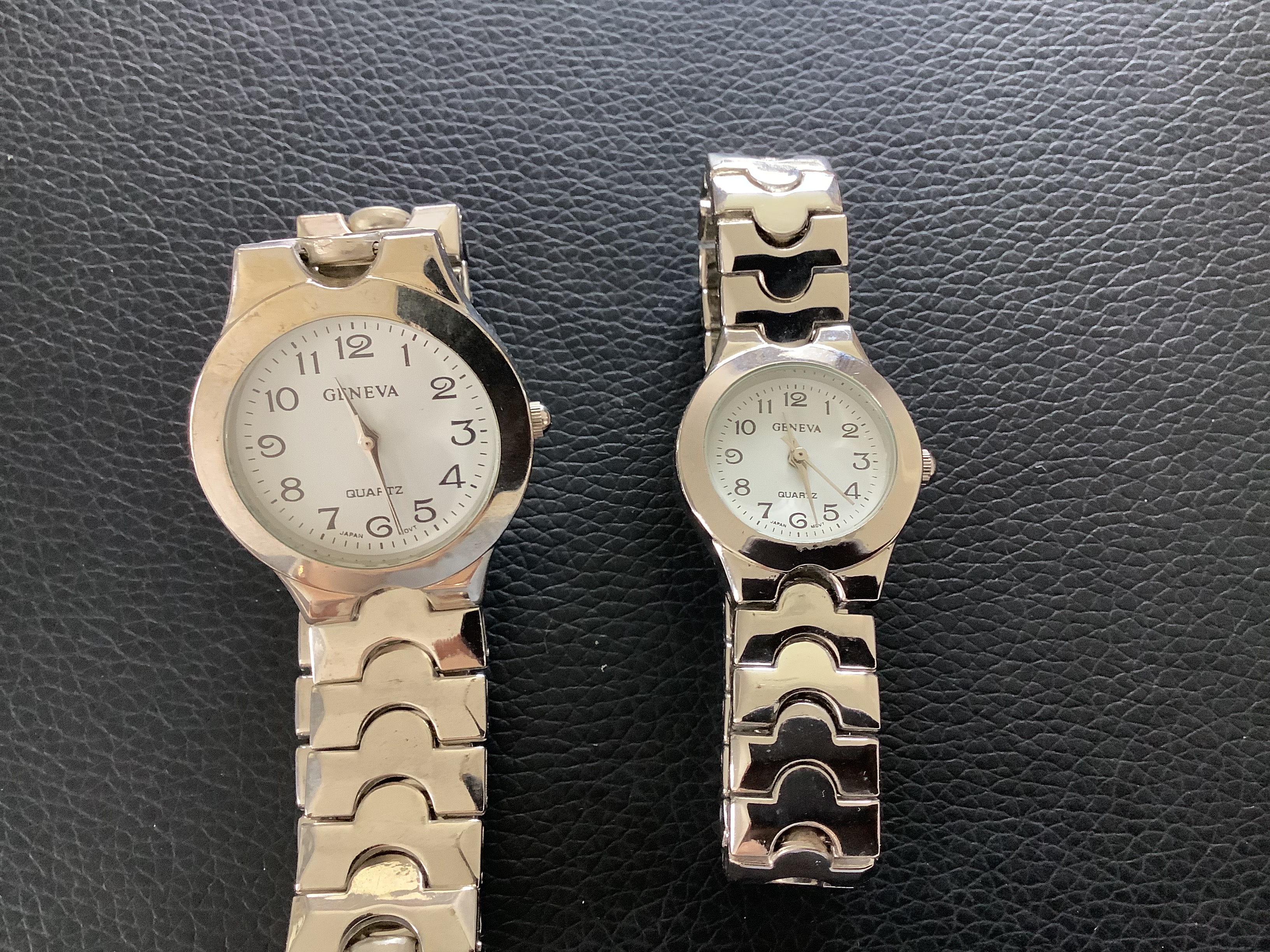 A Lovely Pair of 'As New' Geneva His & Hers Matching Wristwatches (GS 159) - Image 3 of 4
