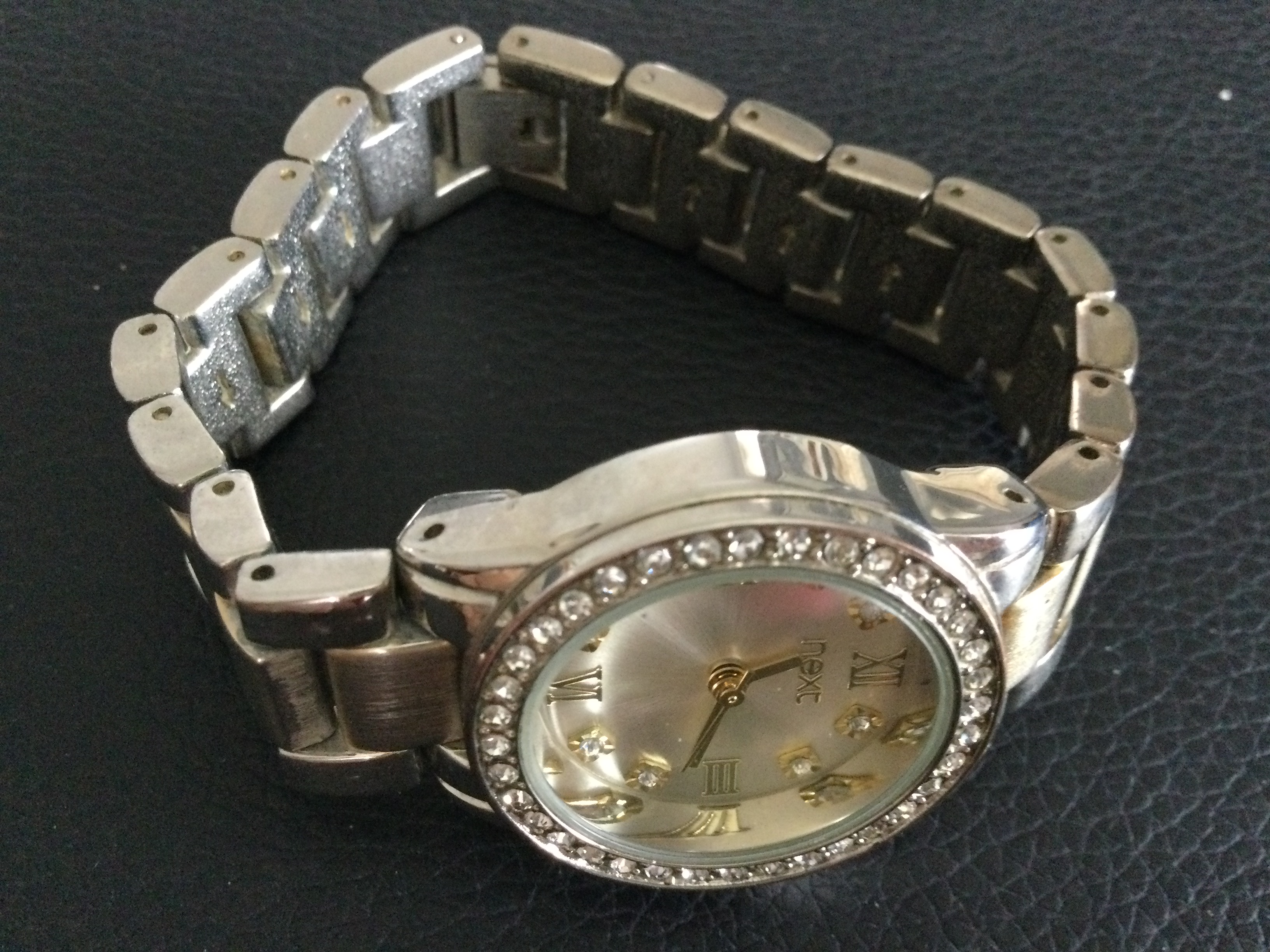 Next Ladies Quartz Diamante Wristwatch (Gs47) - Image 2 of 4