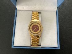 Superb Geneva Ladies Gold Plated Diamante Wristwatch (GS 147)