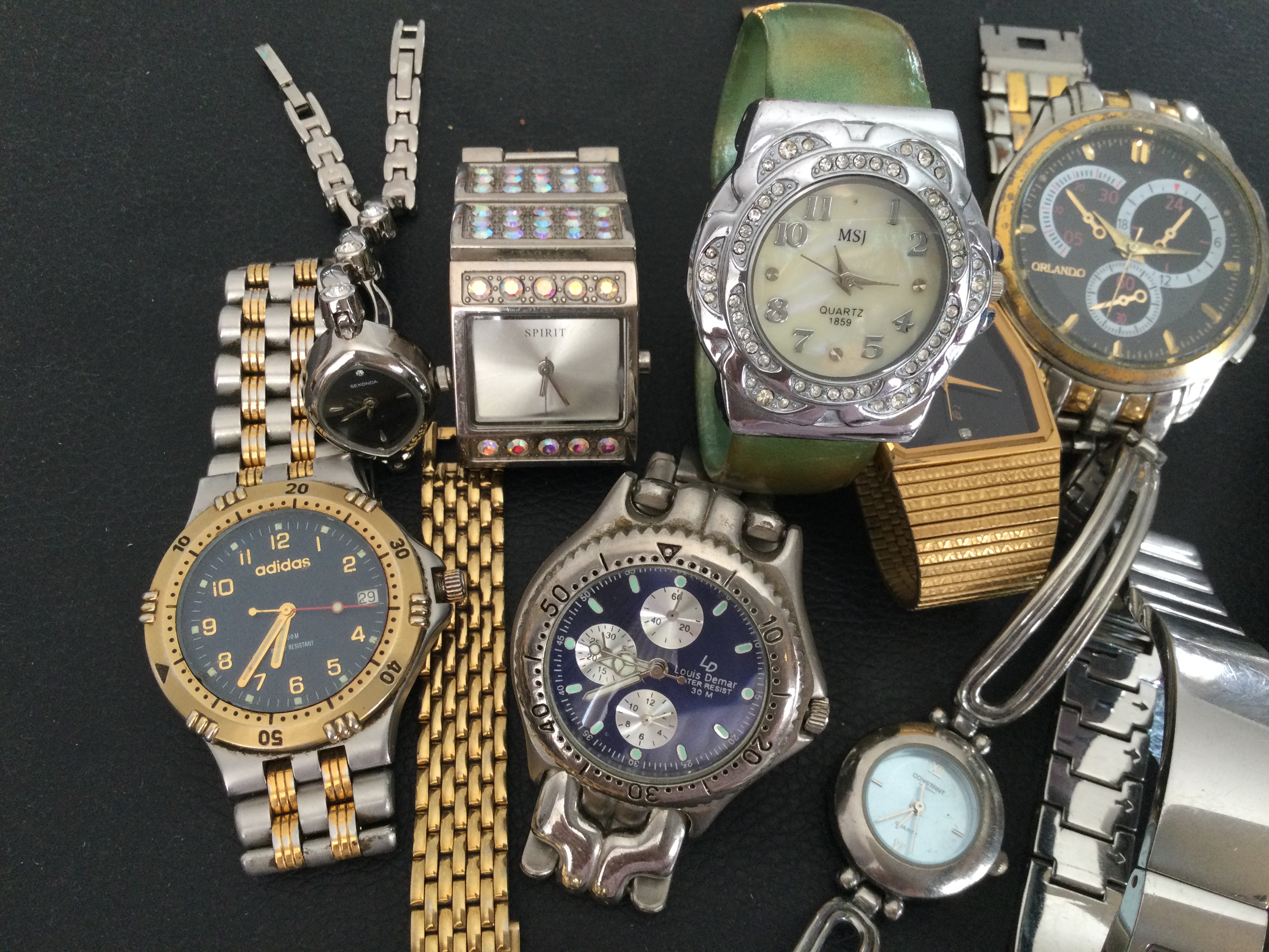 Collection of 11 Watches , Adidas, Sekonda, DKNY, Constant Etc (GS 10) - Image 4 of 5