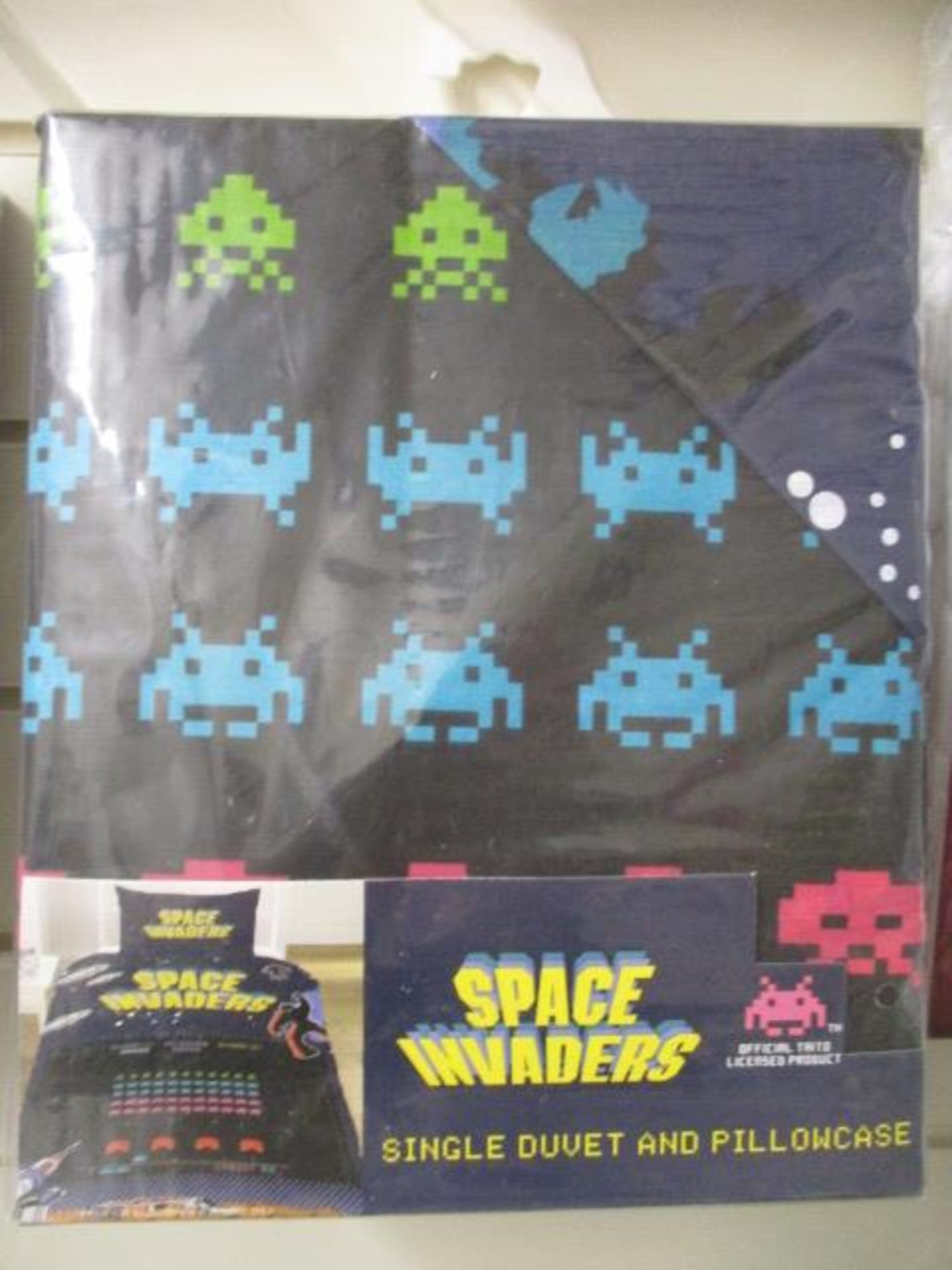 50pcs mix of Single and double Space Invaders duvet