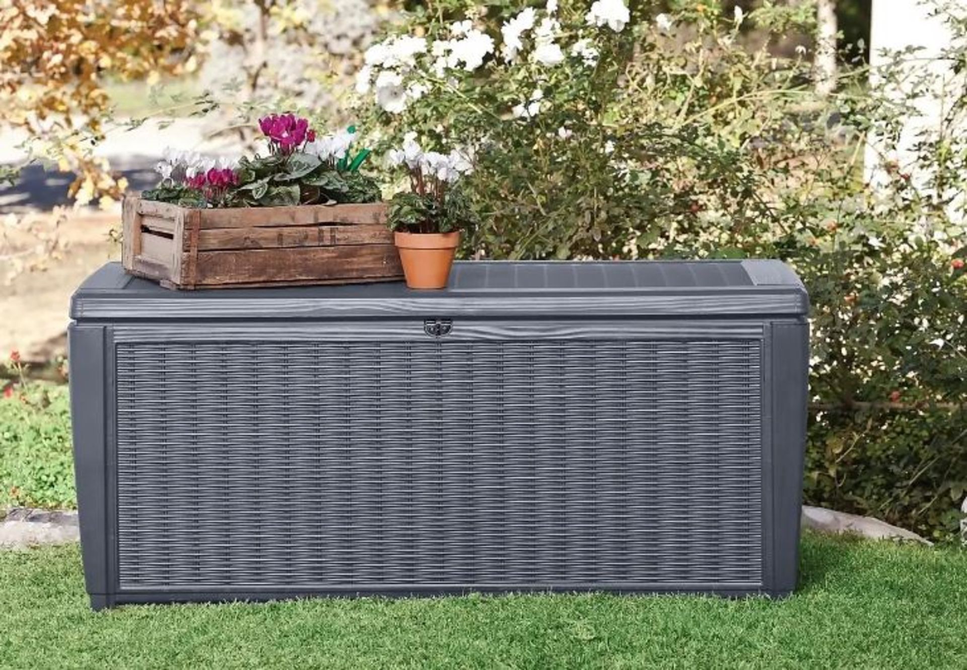 (R16) 1x Keter Sumatra Rattan Effect Outdoor Plastic Garden Storage Box 511L RRP £110.