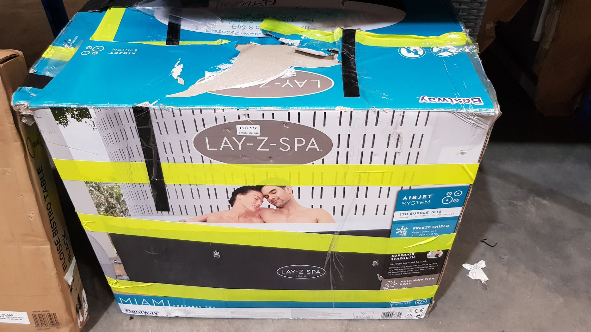 (R7E) 1x Bestway LazySpa Miami Portable Spa RRP £300. (Raw Customer Return. Unchecked, Not Inflat - Image 4 of 4