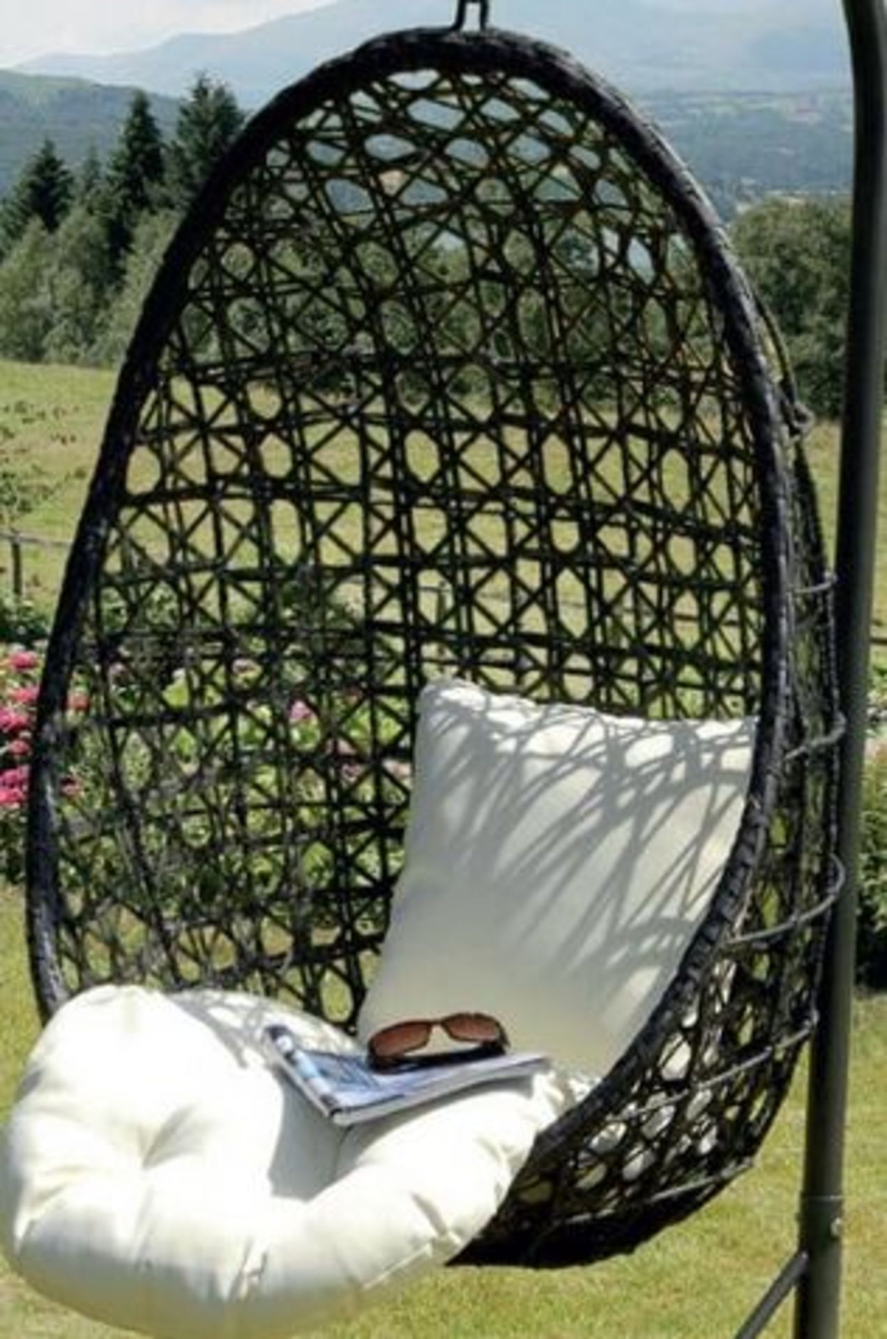 (R16) 1x Sun Time Cocoon Hanging Chair. Unit Has No Support Frame. Hanging Chain Attached To Top Of