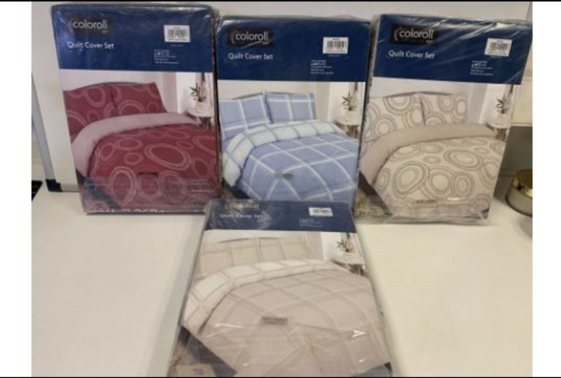 King Size Duvet Cover sets x 200 - Image 2 of 5