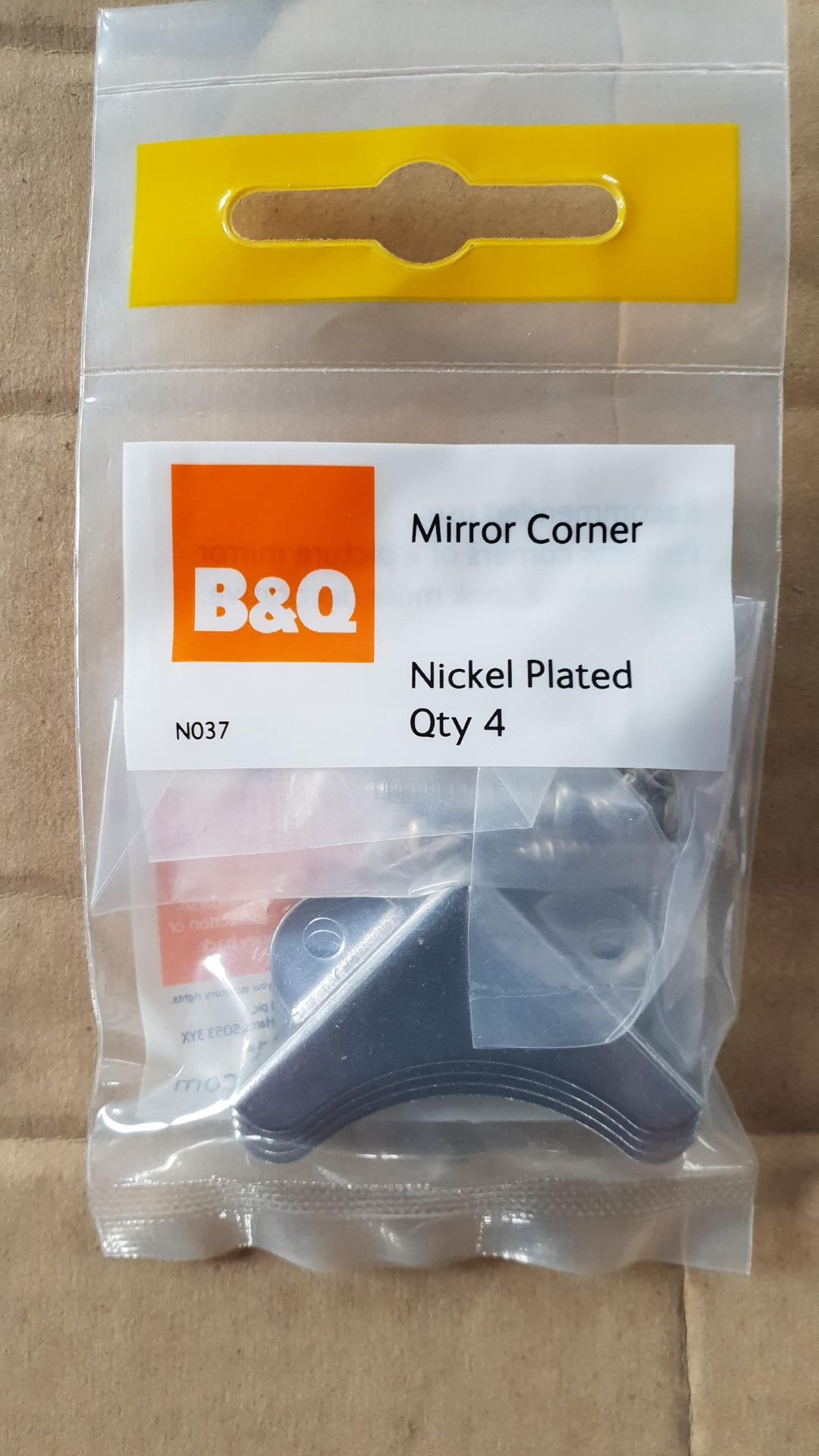 40 packs - Mirror corners