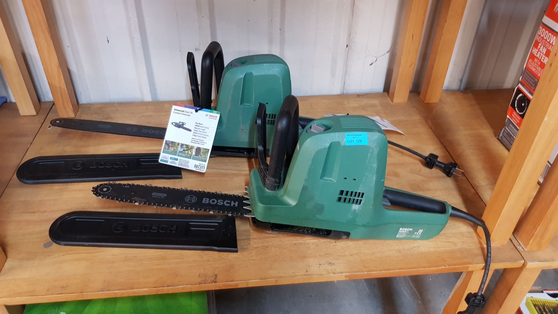 (R14C) 2x Bosch Universal Chainsaw 35. (1x Ex Display, Clean. Appears As New. No Chain On This Unit - Image 3 of 3