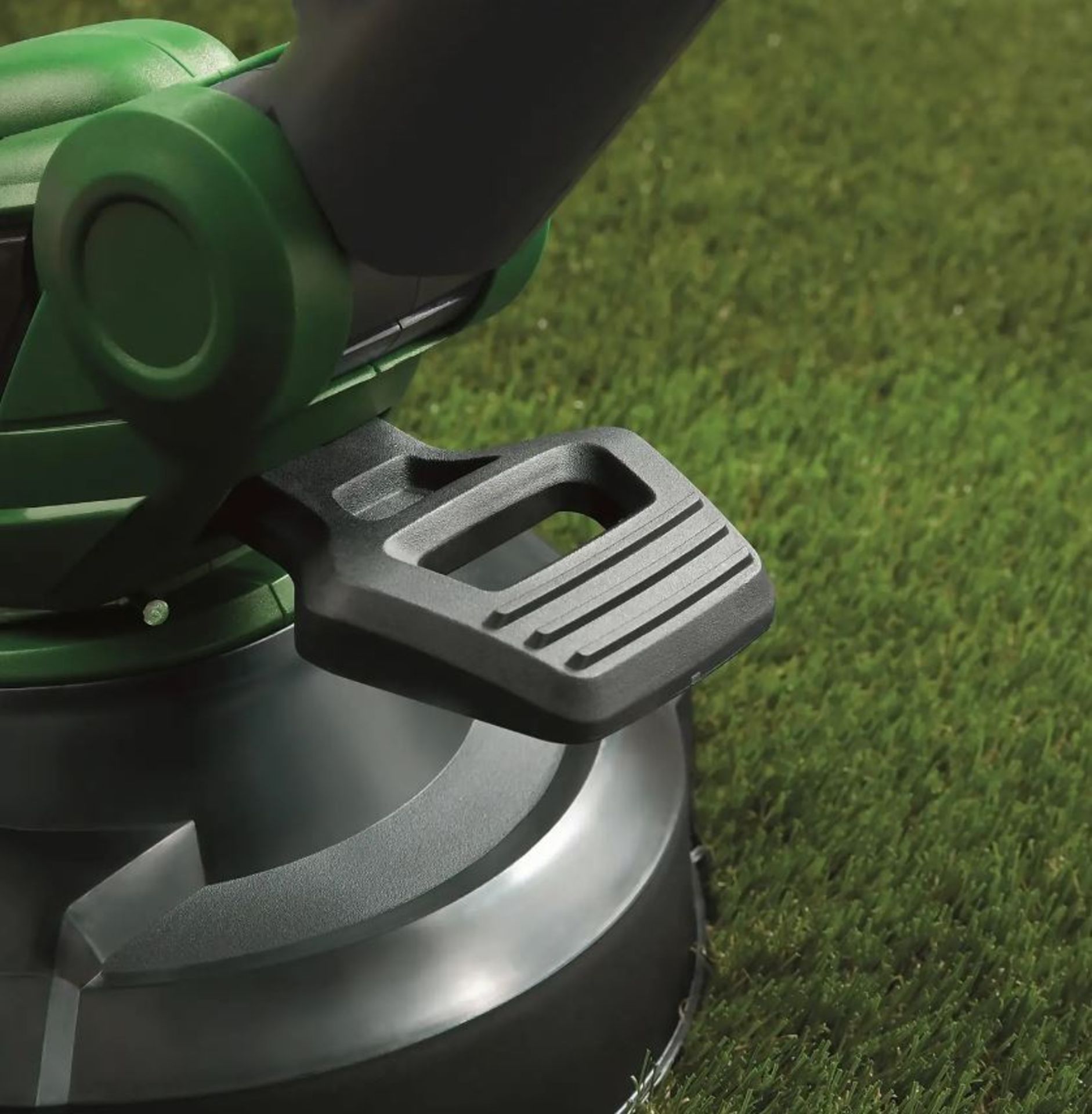 (R11J) 2x Powerbase 25cm 20V Cordless Grass Trimmer (Both With Battery & Charger). RRP £59 Each. - Image 2 of 3