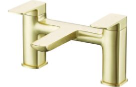 New (P49) Finissimo Brushed Brass Bath Filler. RRP £214.99. Dimensions: H 126 x W 144 x D
