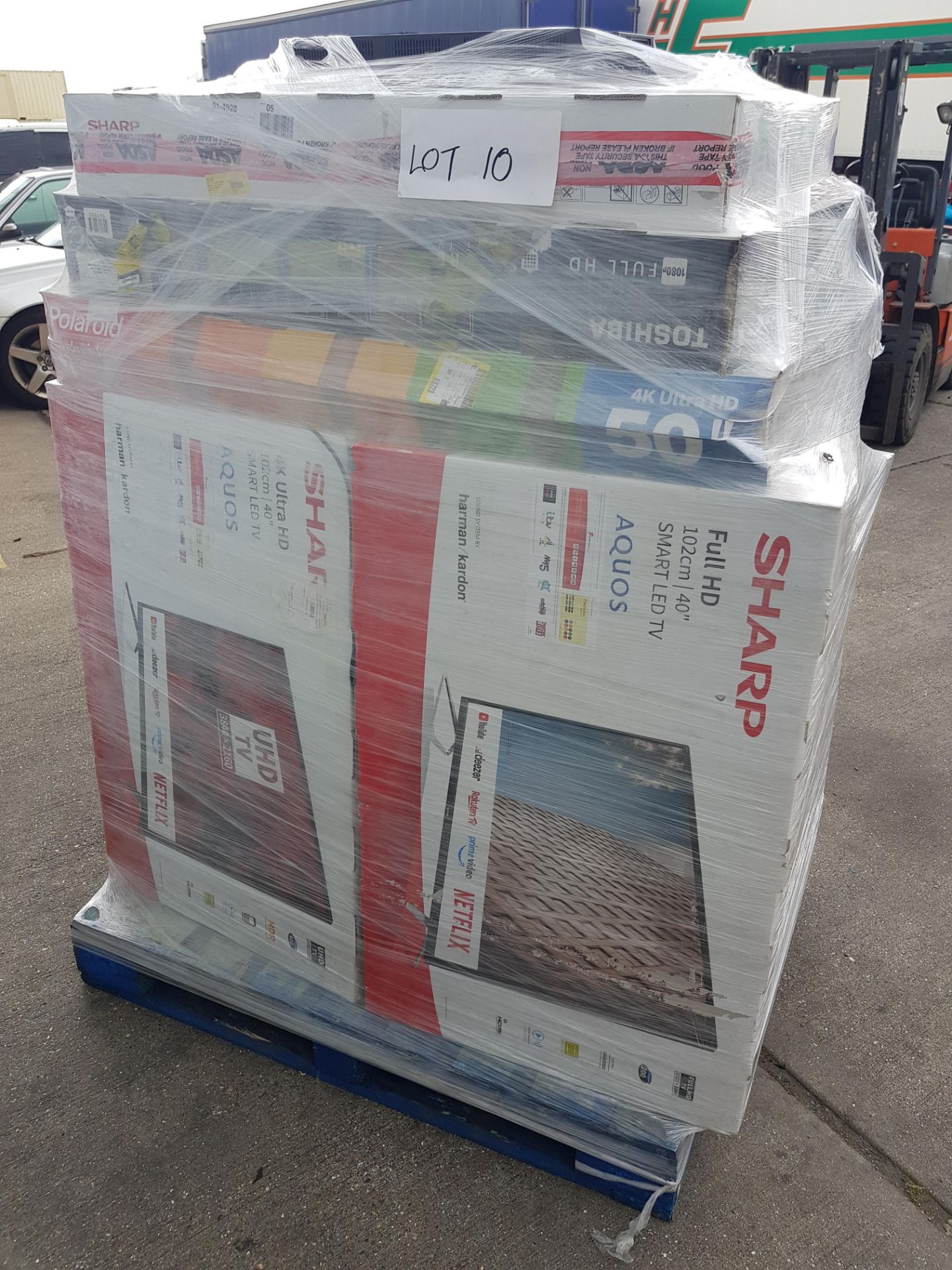 Pallet Of Approx 10 Mixed (Mainly Smart) TVs. Raw Customer Returns. Unchecked And Untested. To Incl - Image 2 of 3