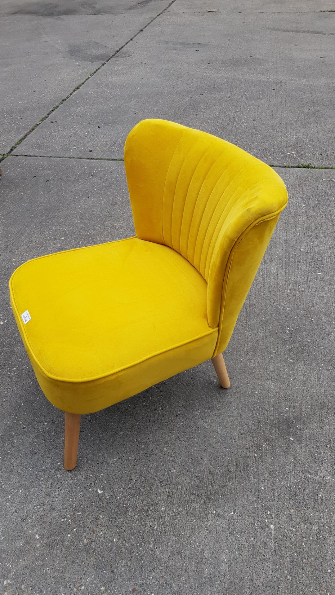(R3M) 1x Occasional Chair Ochre. £79.00. Velvet Fabric Cover With Rubberwood Legs. (H72x W60x D70cm - Image 6 of 8