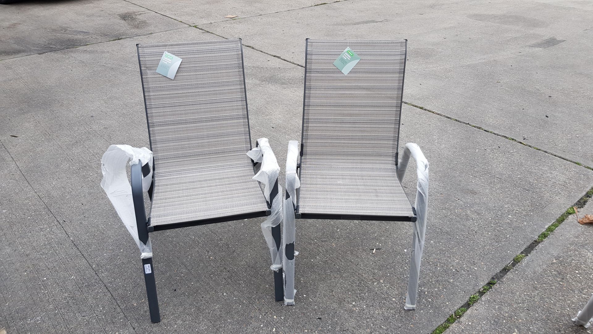 (R10F) 2x Andorra Stacking Chair. Powder Coated Steel Frame. (H92x W55x D73cm). Both Units Appear A - Image 3 of 4