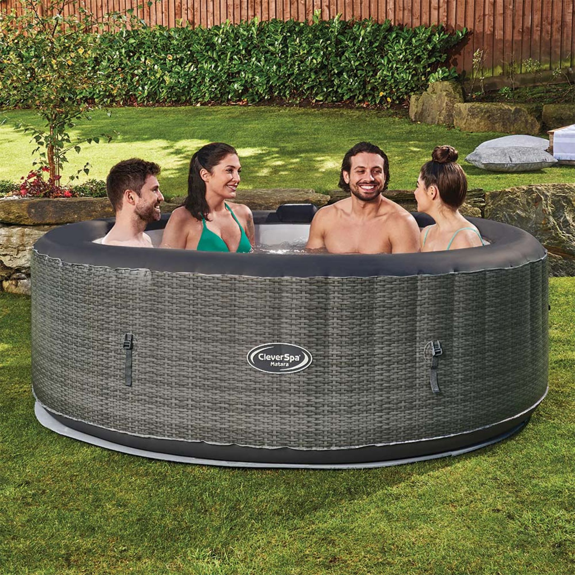 1x Clever Spa Matara RRP £500. 6 Person Inflatable 130 Air Jet Hot Tub. Unit Turns On & Inflates. W