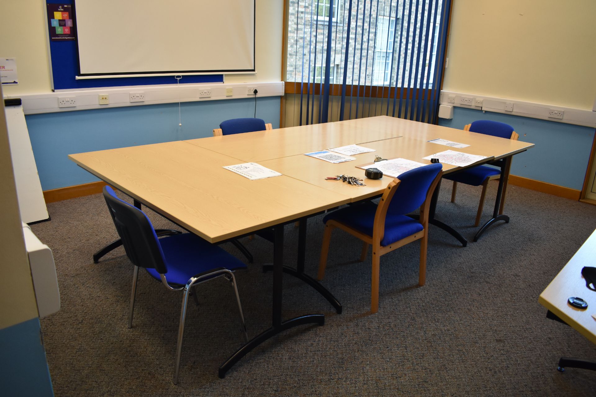 W1600x800 Table, Visitor Chair, 1600 Hex table, Whiteboard, Pinboard, Projector screen - Image 7 of 8