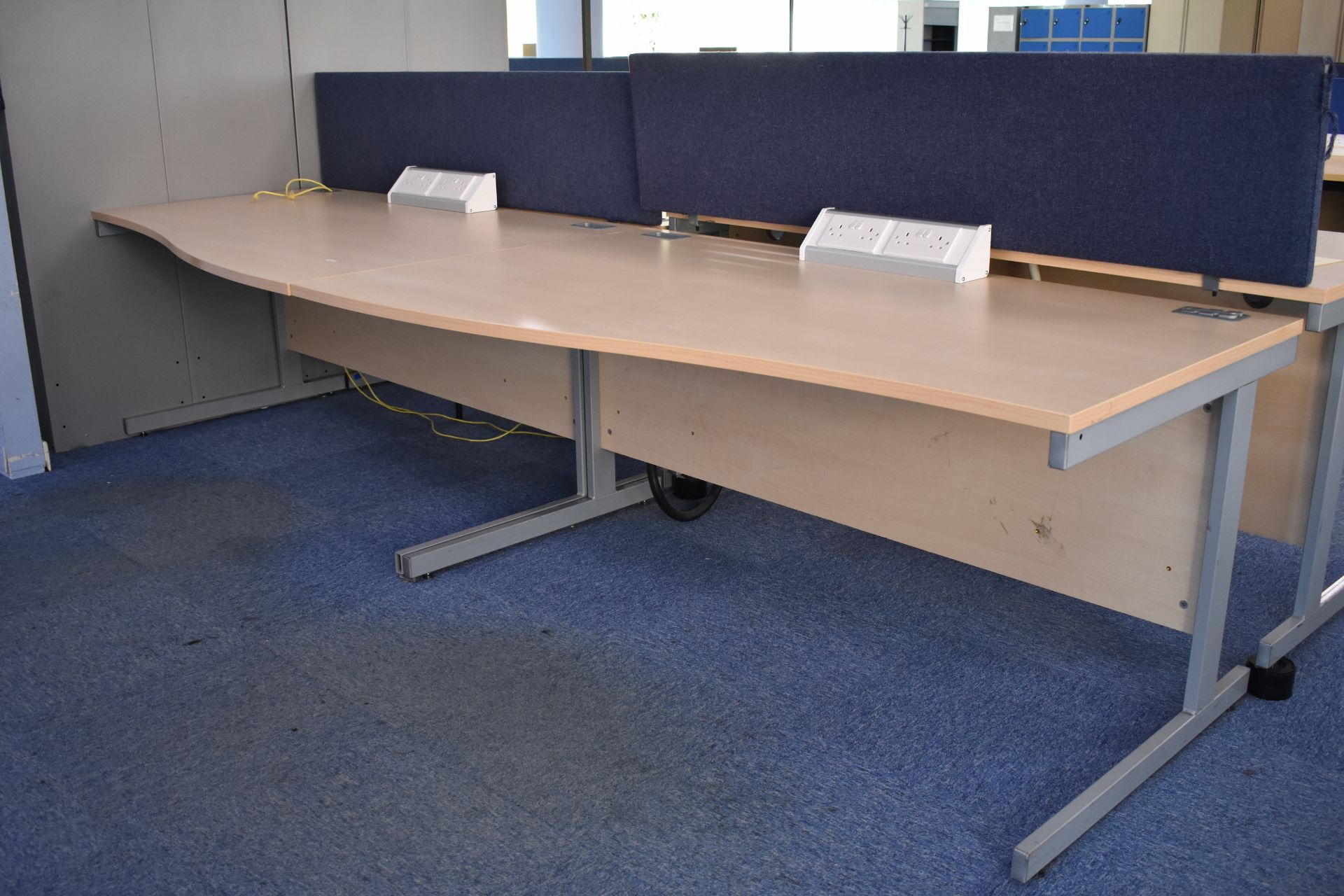 1600 Wave Desk LH & RH, Foot Rest Qty 2, Coat Stand Qty 1, W1600 Desk Screen Qty 2 - Image 4 of 6