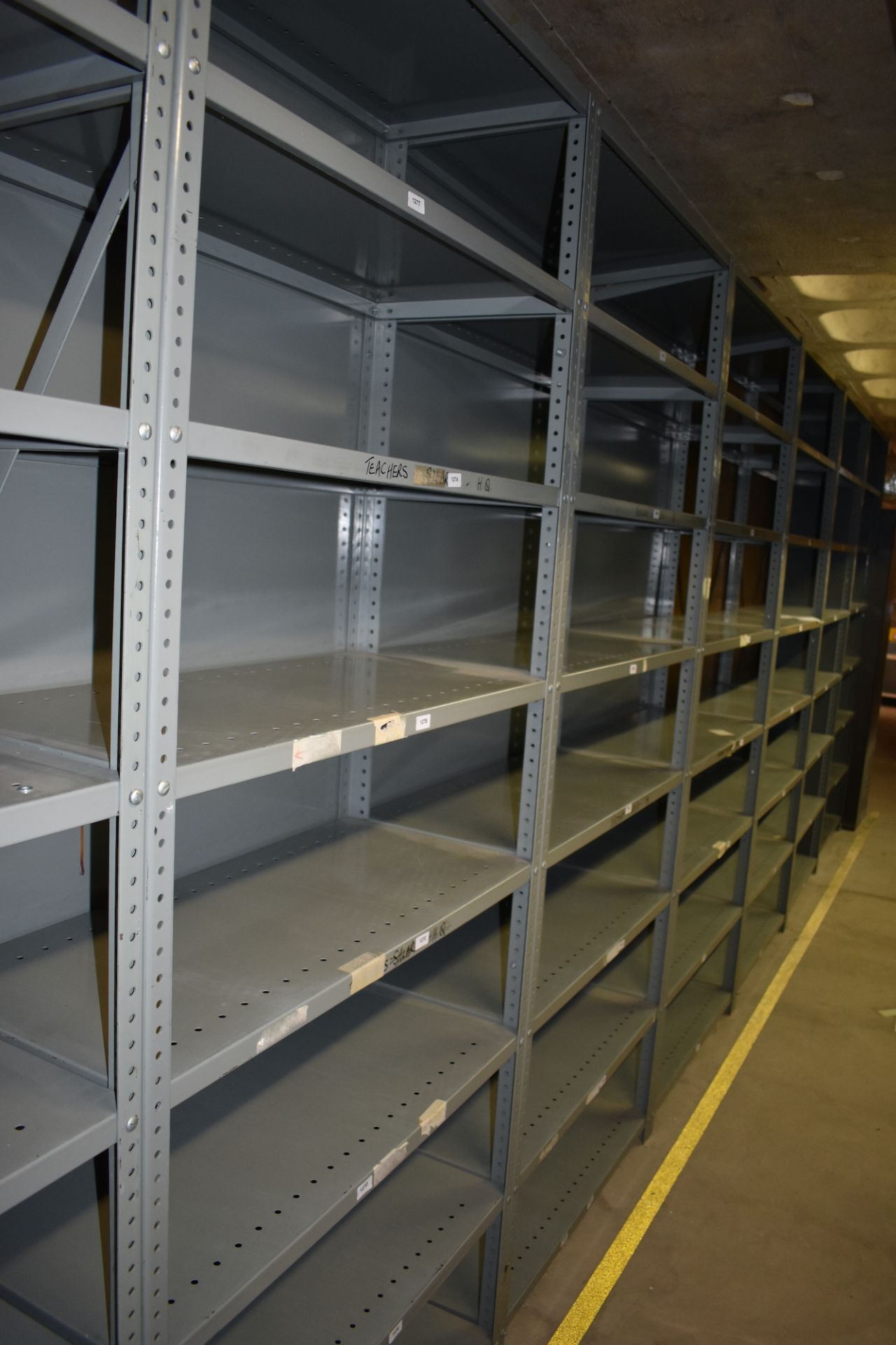 Open shelving H2200xD620xW5400 Qty 1, H1900x1000 hinged door unit Qty 1 - Image 9 of 9