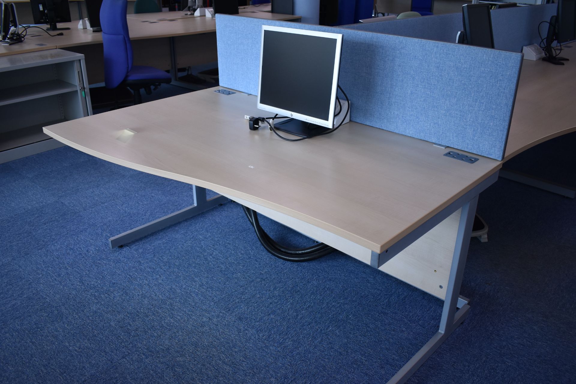 W1600x800 Hardwired Desk LH x4 x RH x3, Desk Screens x4 Task Chair x3, Footrest x2, Monitors x7 - Image 2 of 9