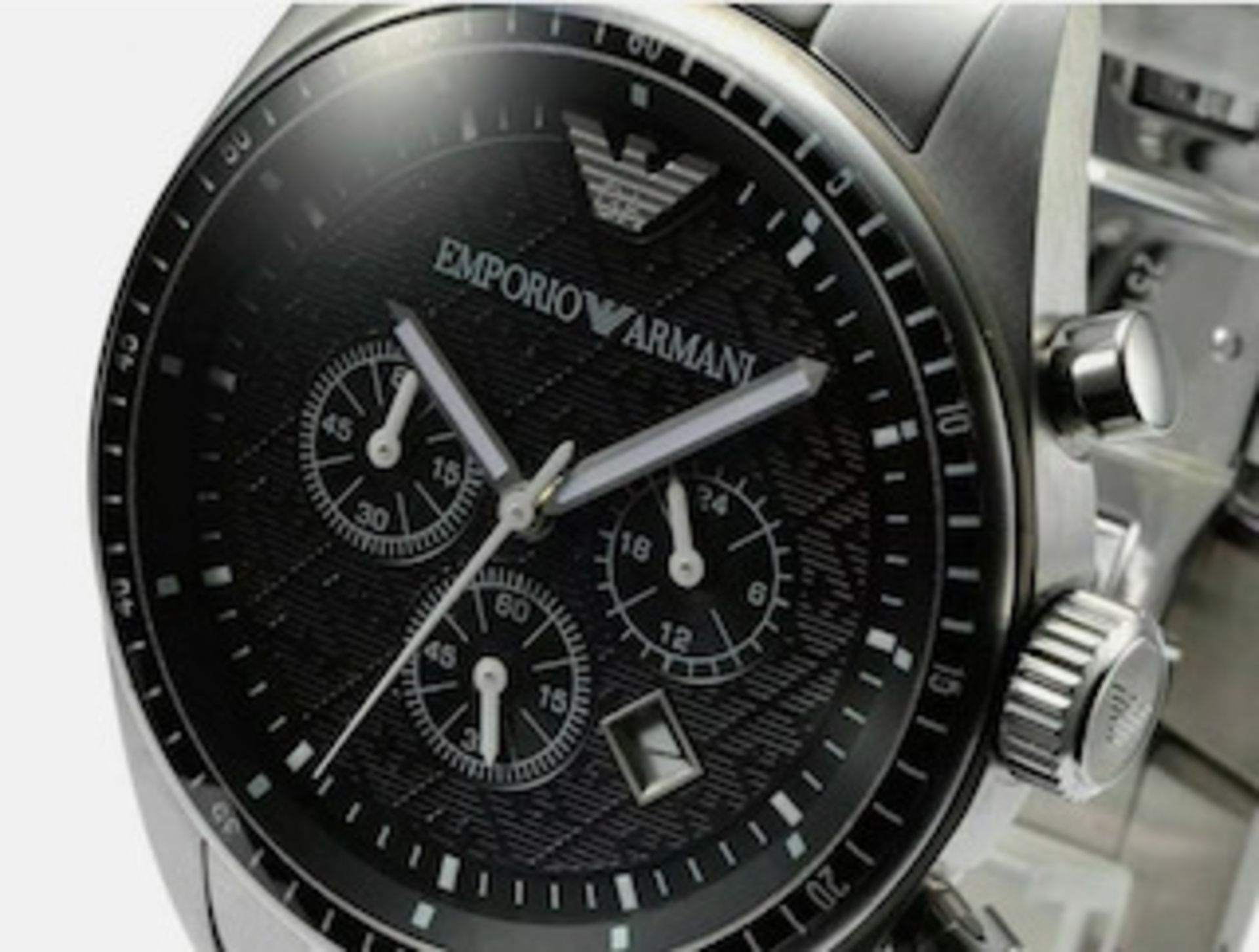 Emporio Armani AR0585 Men's Classic Silver Bracelet Chronograph Watch - Image 3 of 5