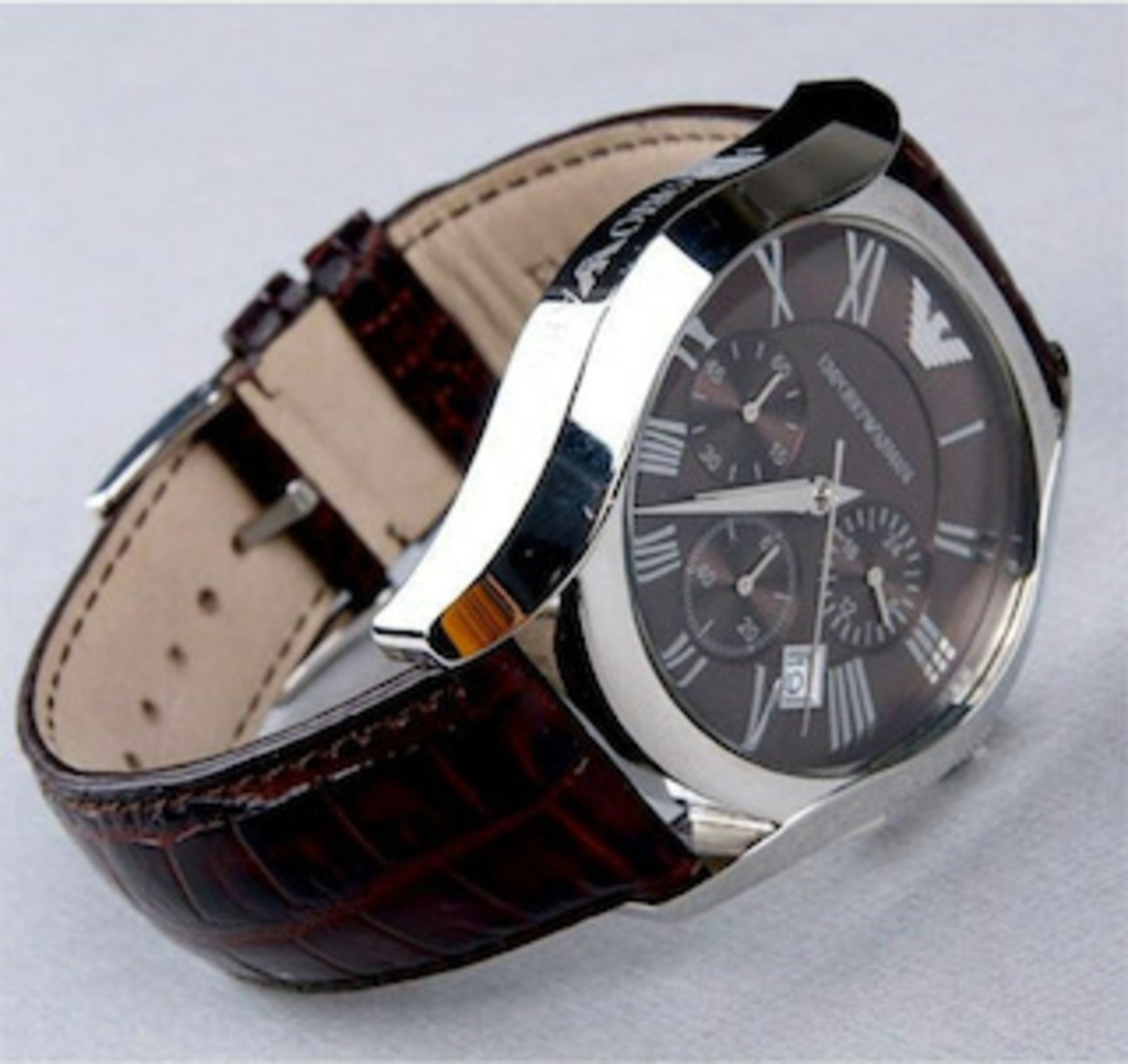 Emporio Armani AR0671 Men's Brown Leather Strap Quartz Chronograph Watch - Image 5 of 9