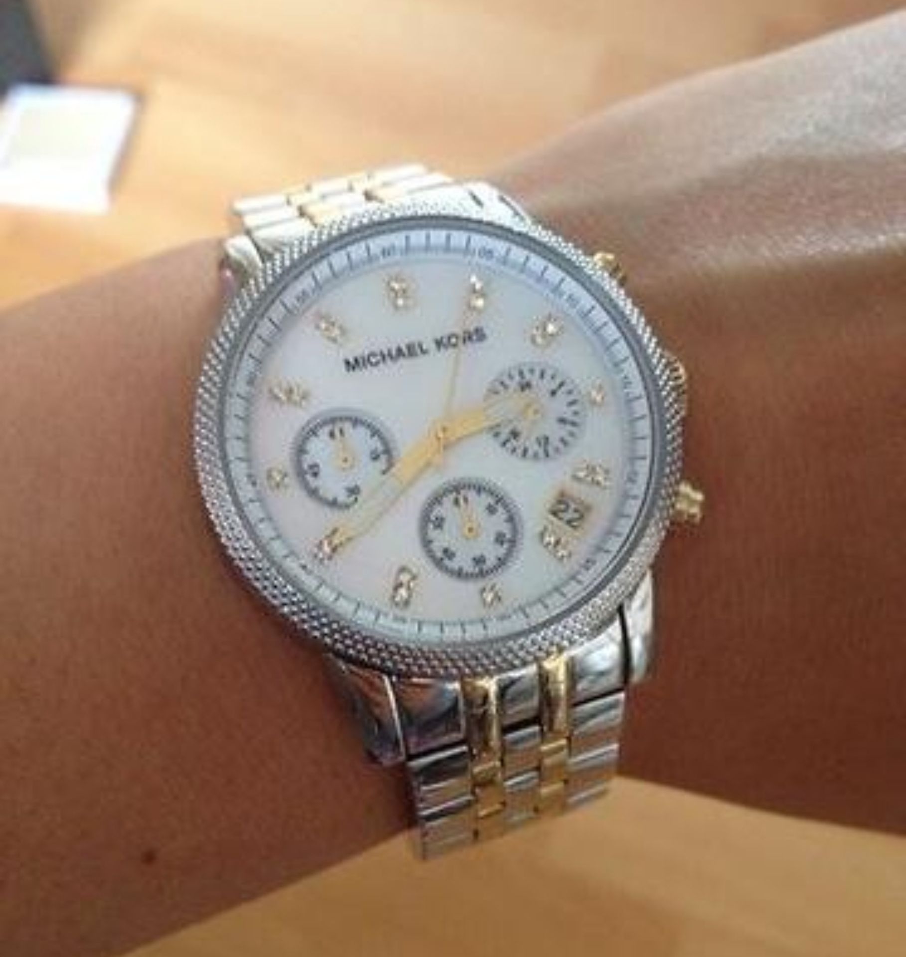 Michael Kors MK5057 Ladies Chronograph Ritz Watch - Image 4 of 7
