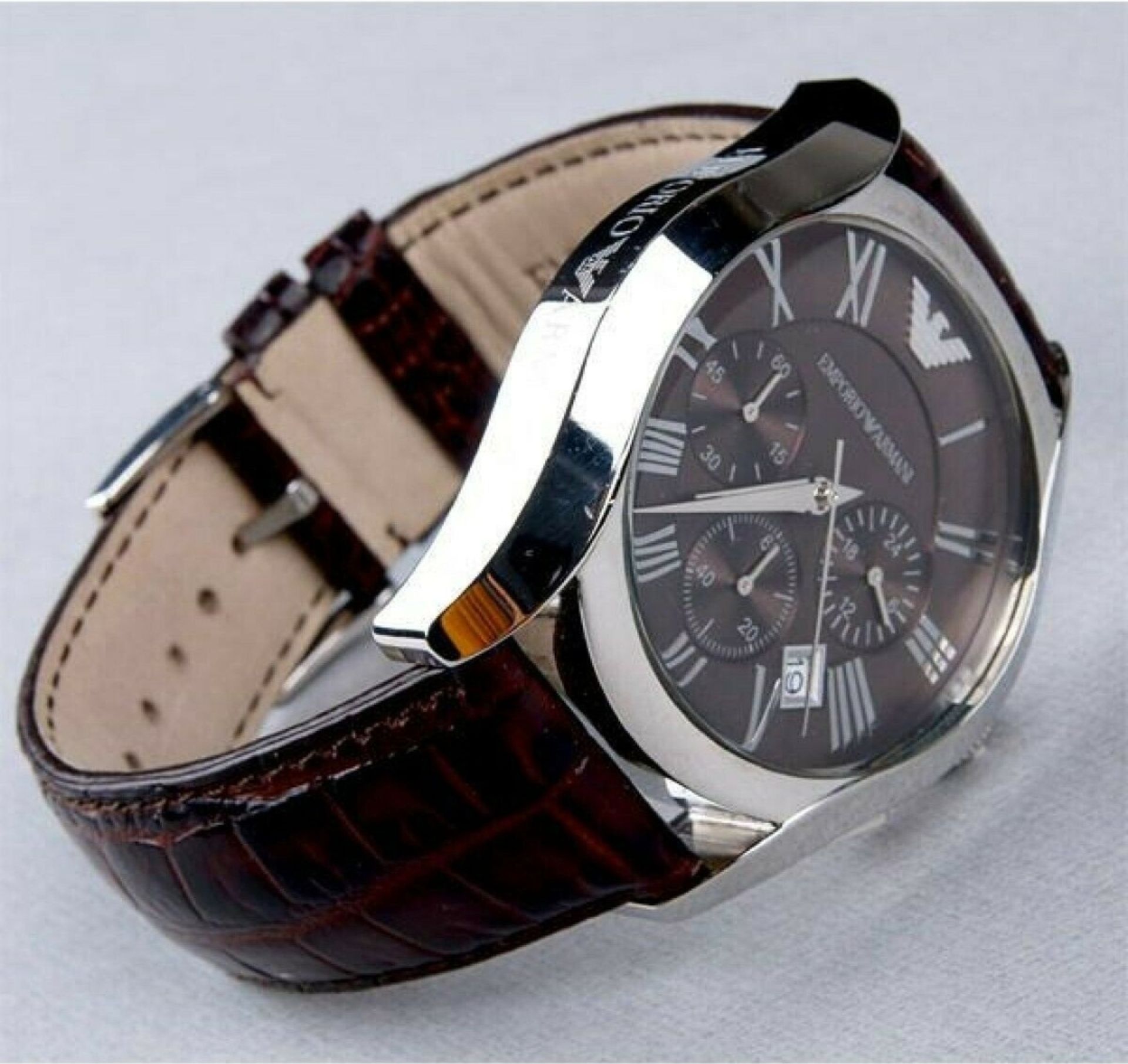 Emporio Armani AR0671 Men's Brown Leather Strap Quartz Chronograph Watch - Image 2 of 6