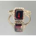 Beautiful Natural Garnet Ring With Diamonds And 18k Gold