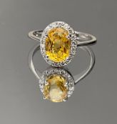 Beautiful Natural Ceylon Yellow Sapphire With Natural Diamonds & 18k White Gold