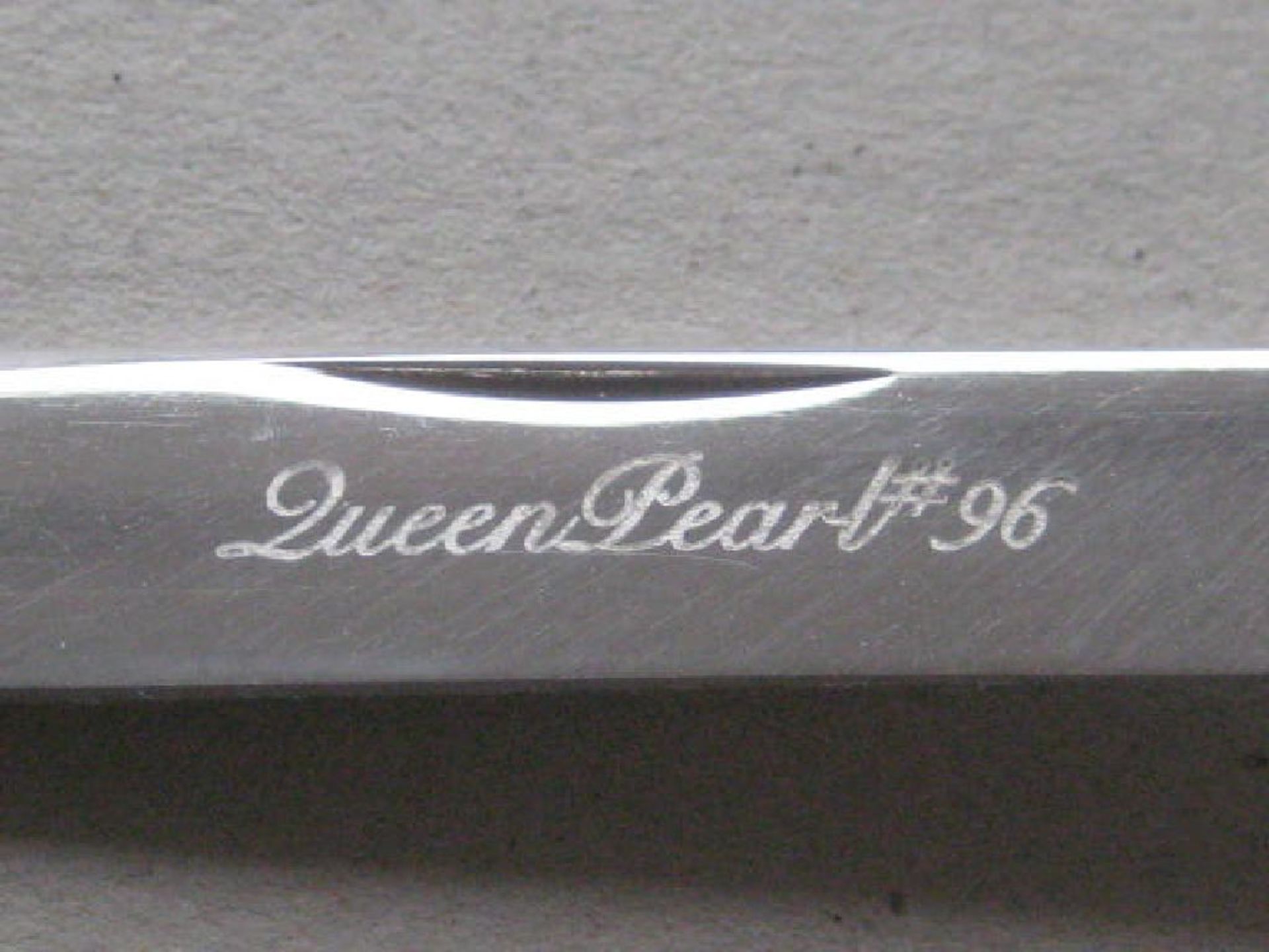 Vintage American Mother of Pearl Hafted Queen Pearl 96 Penknife - Image 4 of 9