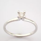 14K White Gold Diamond Ring