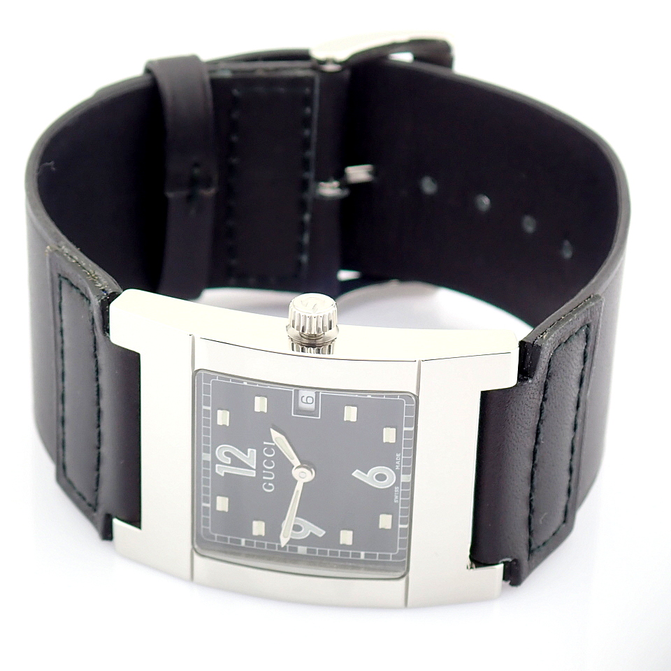 Gucci / 7700M - Gentlmen's Steel Wrist Watch - Image 7 of 10