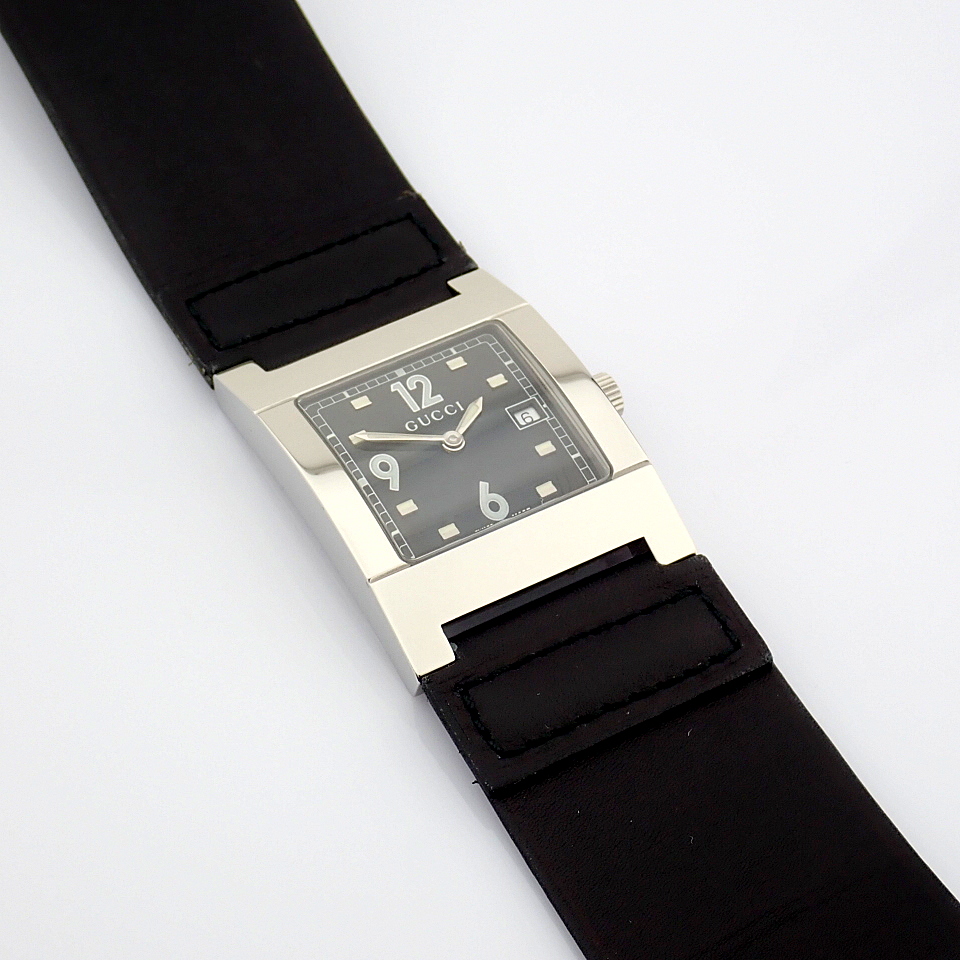 Gucci / 7700M - Gentlmen's Steel Wrist Watch - Image 9 of 10