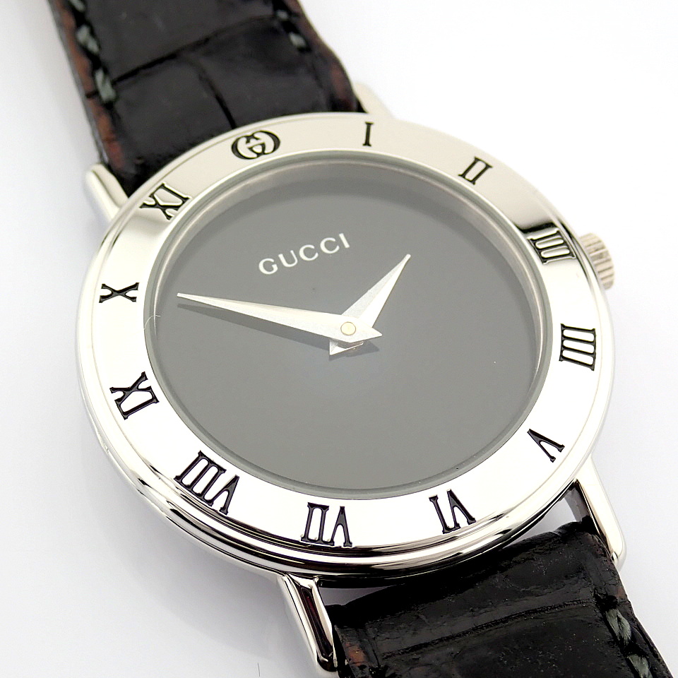 Gucci / 3000L - Lady's Steel Wrist Watch - Image 8 of 12