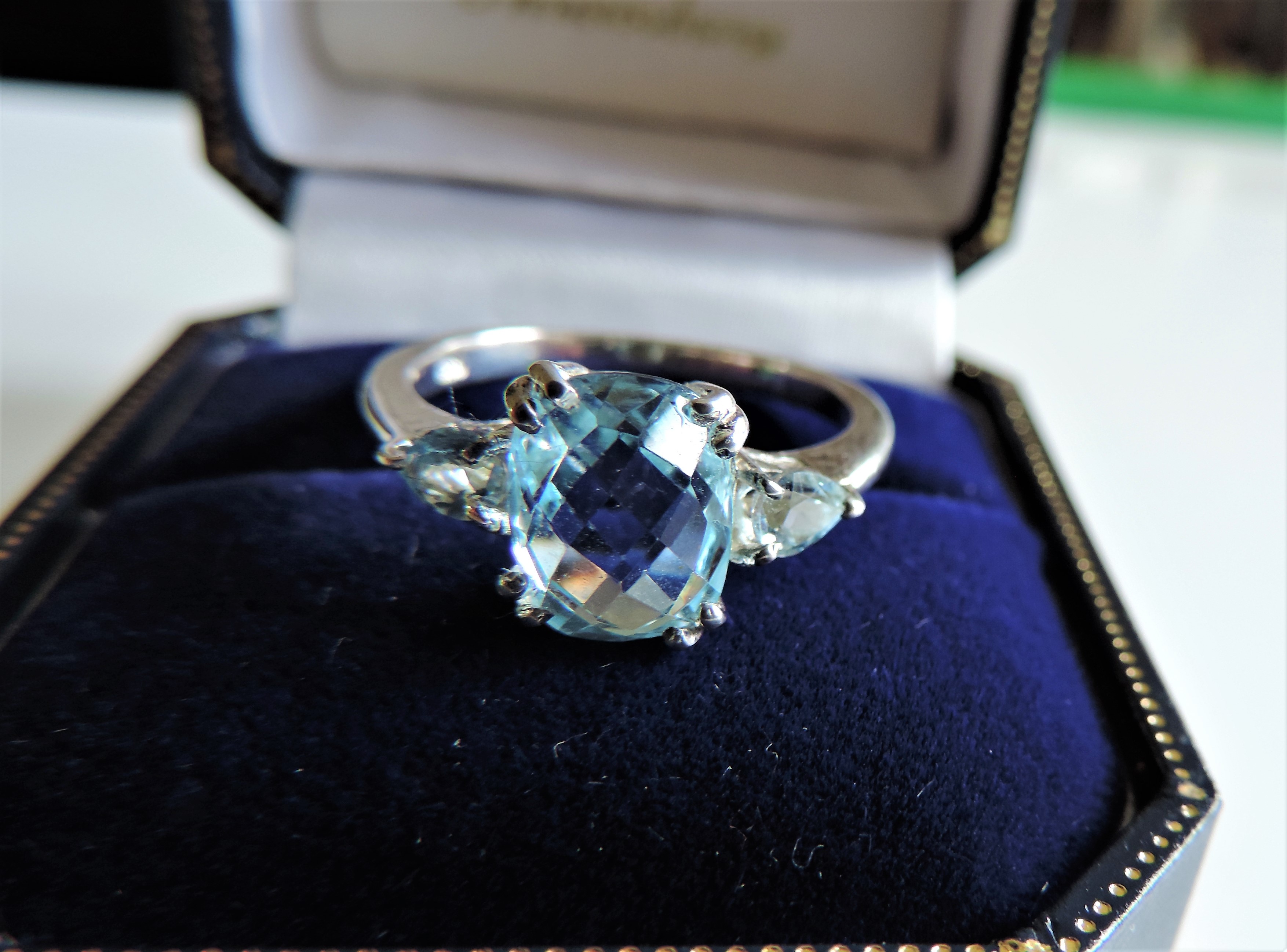 Sterling Silver 3.9ct Blue Topaz Gemstone Ring - Image 3 of 7