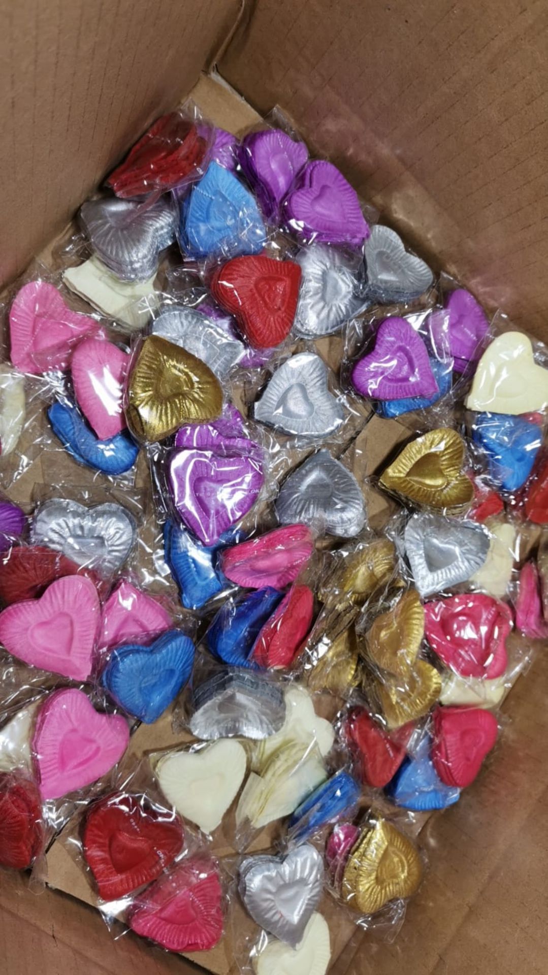 8000 Heart Shaped Artifical Scatter Petals. RRP £160 - Image 3 of 3